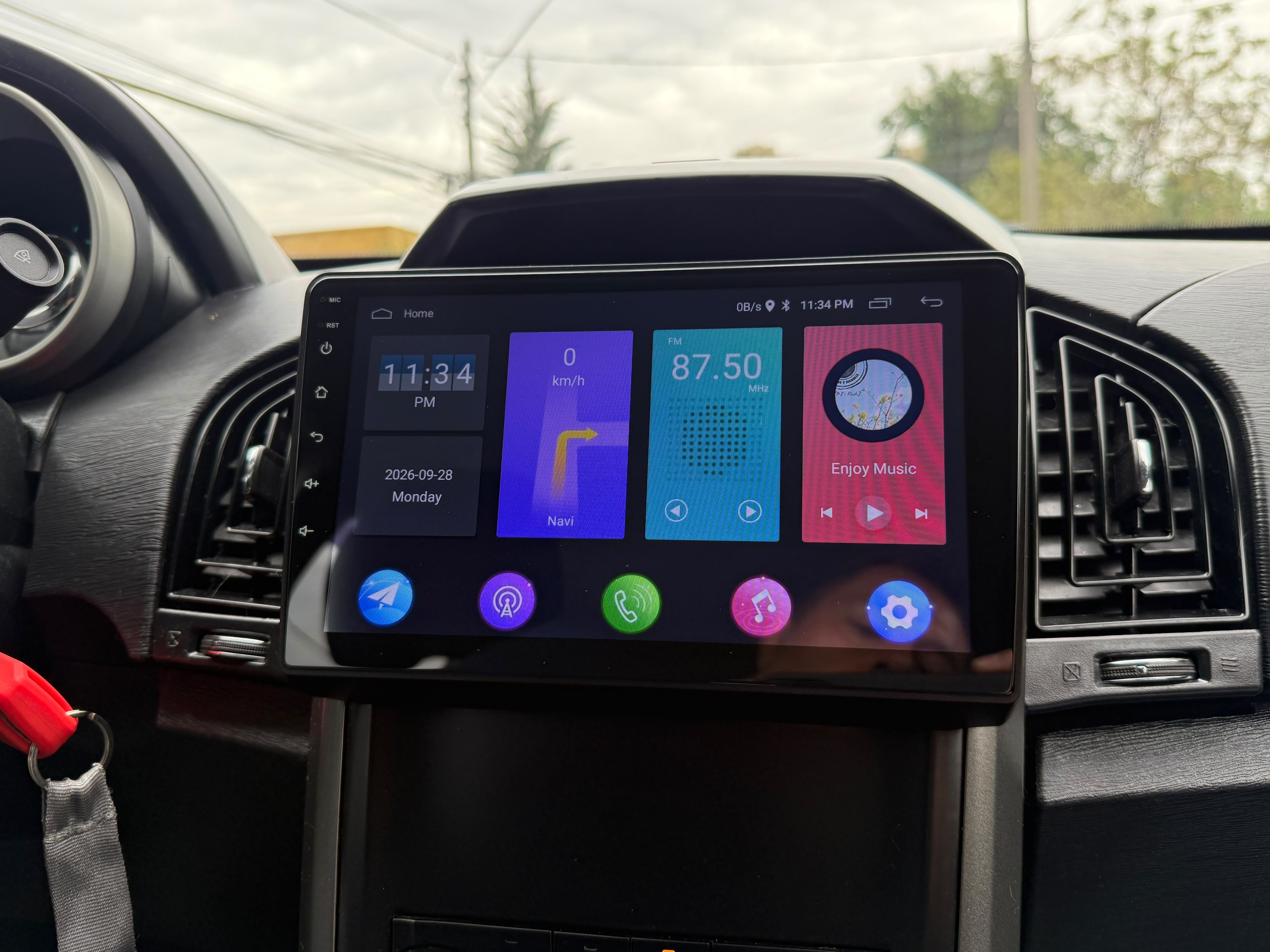 Mahindra Xuv500 — foto 13 de 20