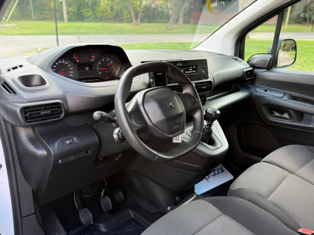 Peugeot Partner L1 Blue Hdi100 — foto 18 de 20
