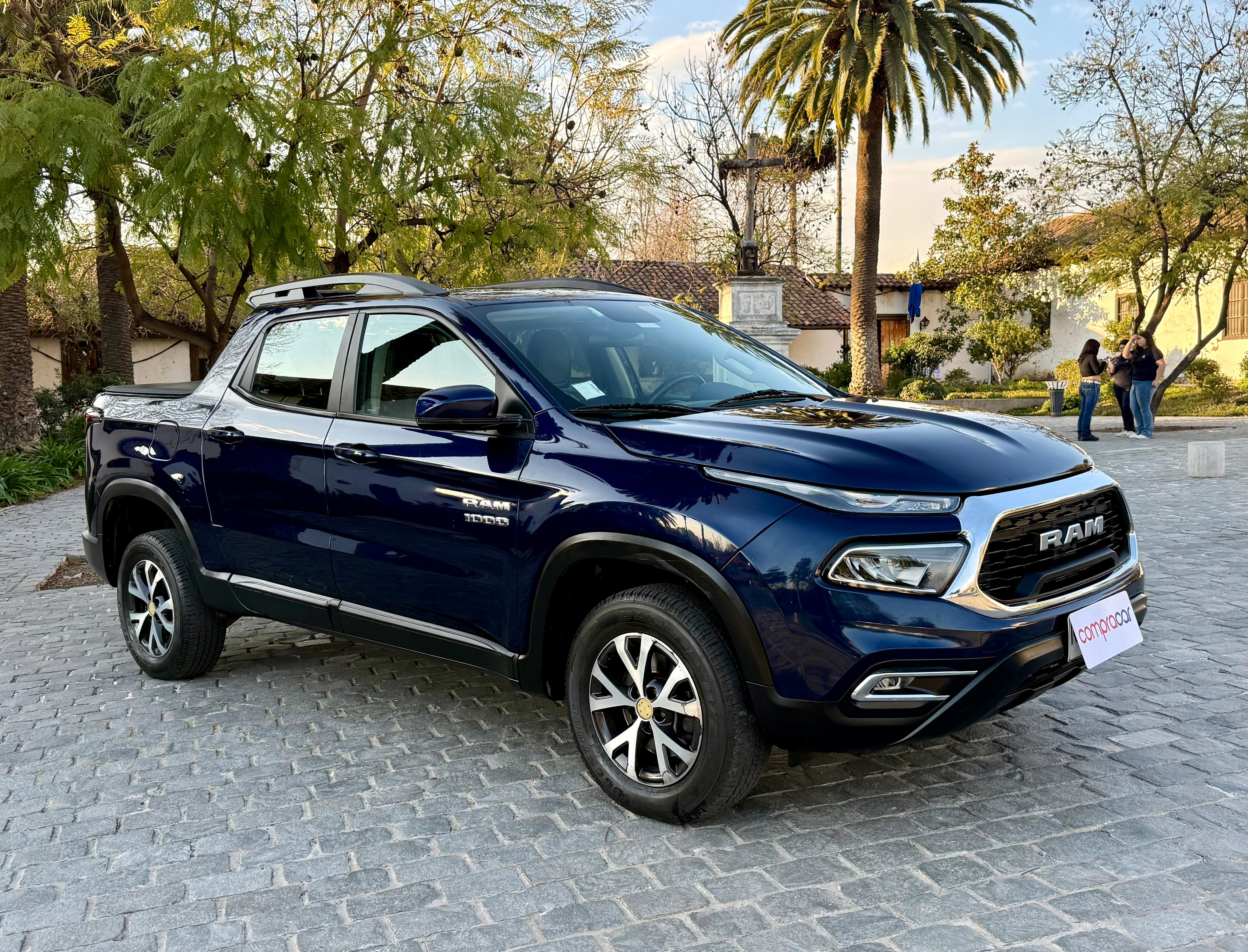 RAM 1000 Big Horn 1.8 At Dcab — foto 2 de 21