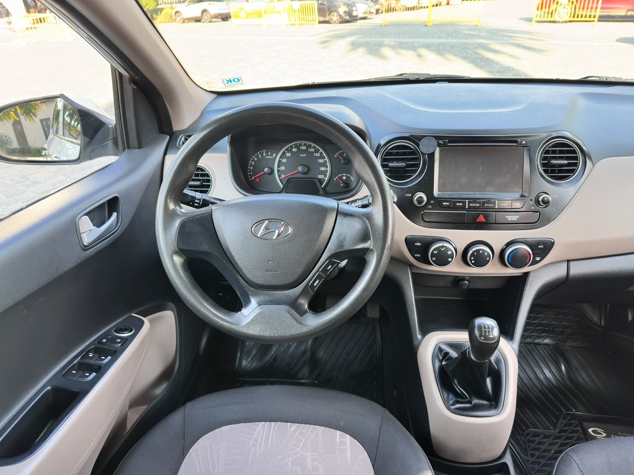 Hyundai Grand I10 — foto 17 de 18