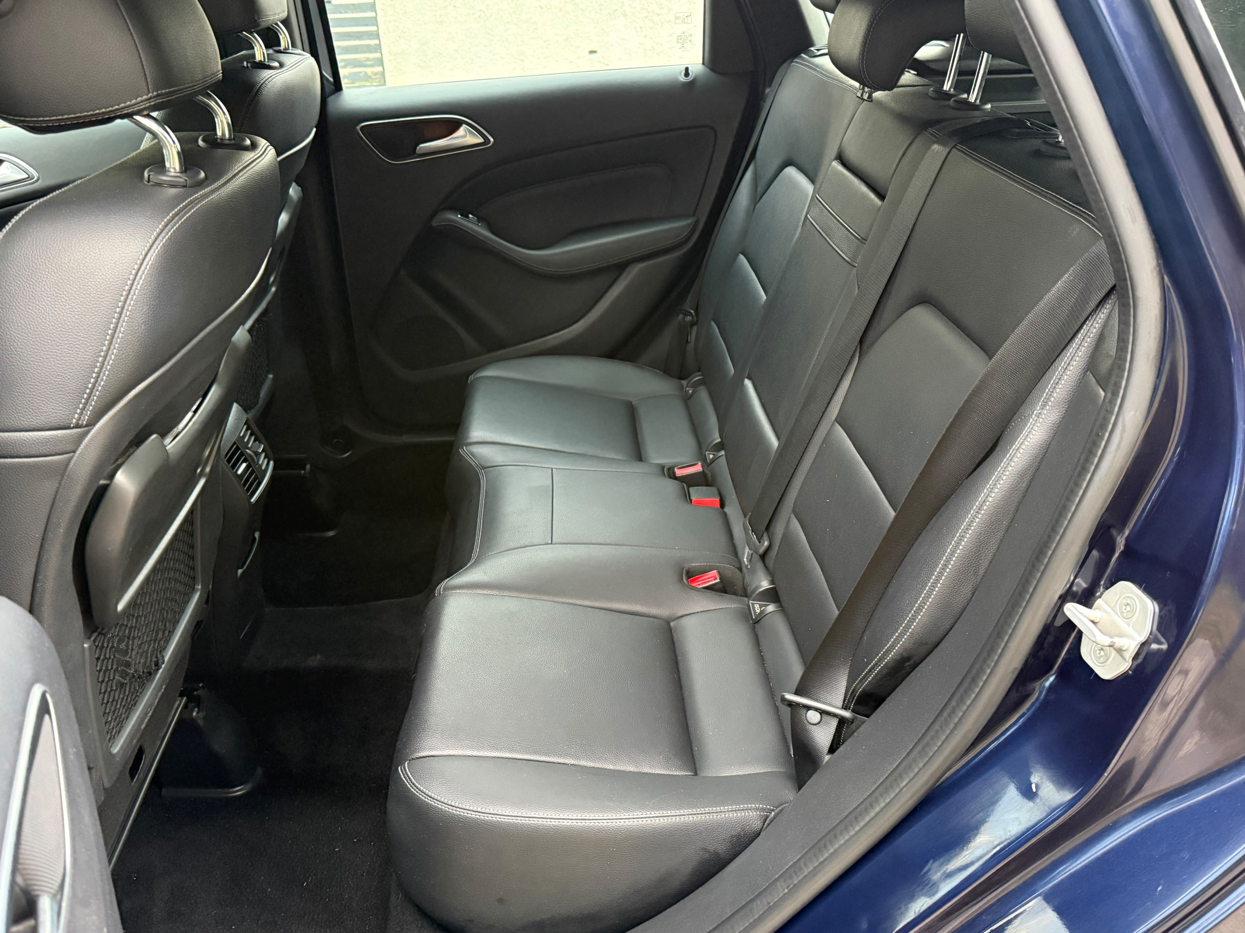 Mercedes-Benz B220 — foto 20 de 20