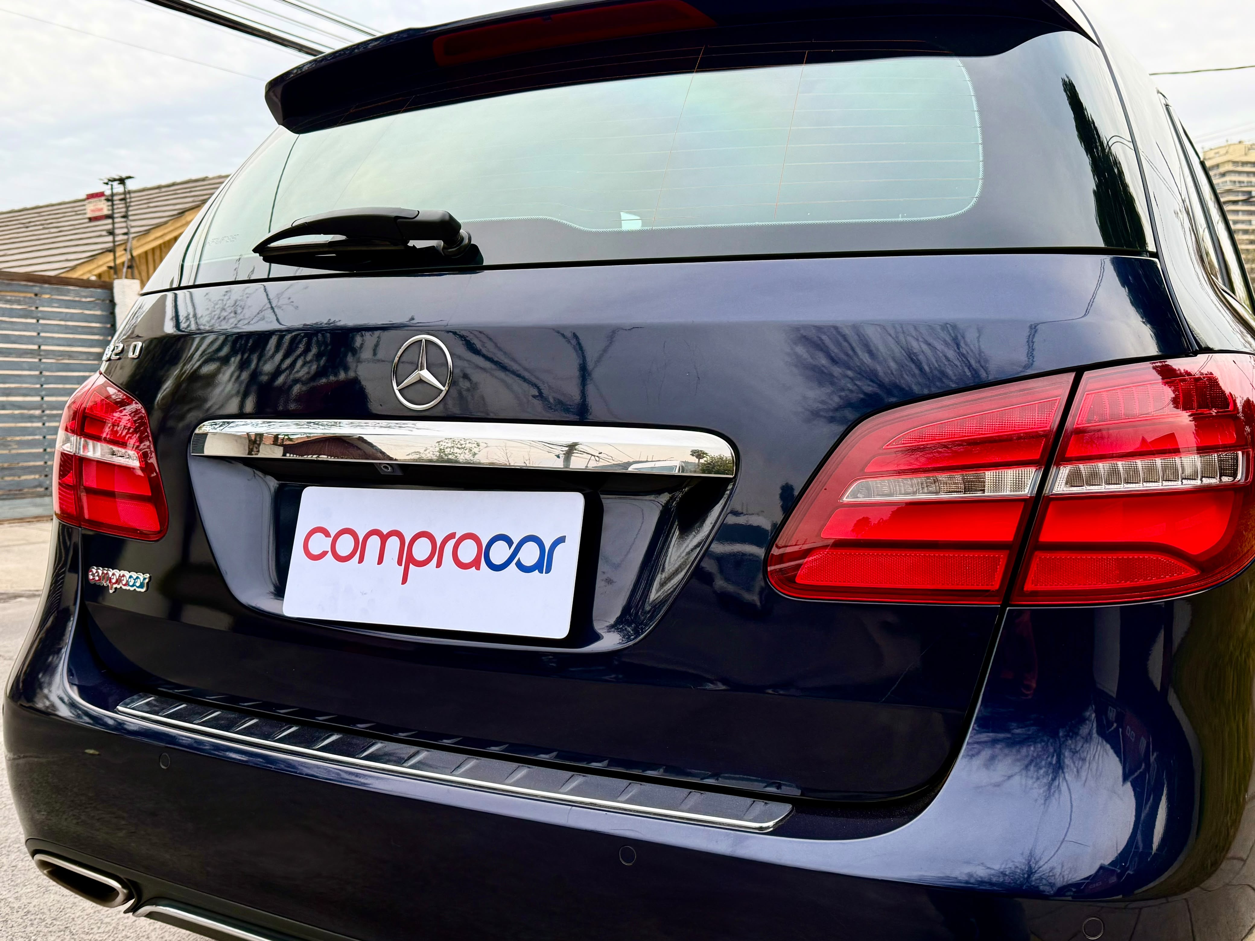 Mercedes-Benz B220 — foto 11 de 20