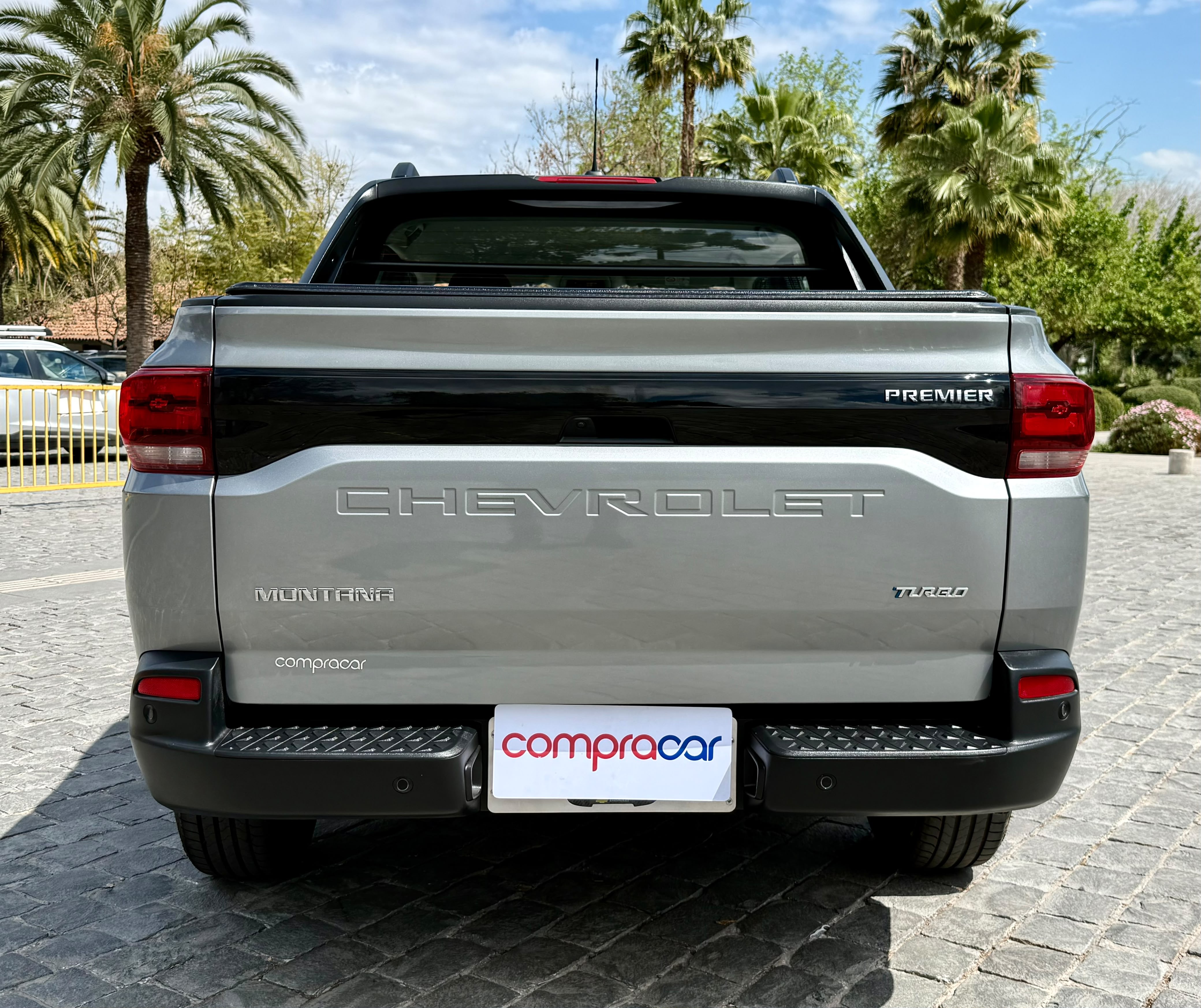 Chevrolet Montana Premier — foto 9 de 20