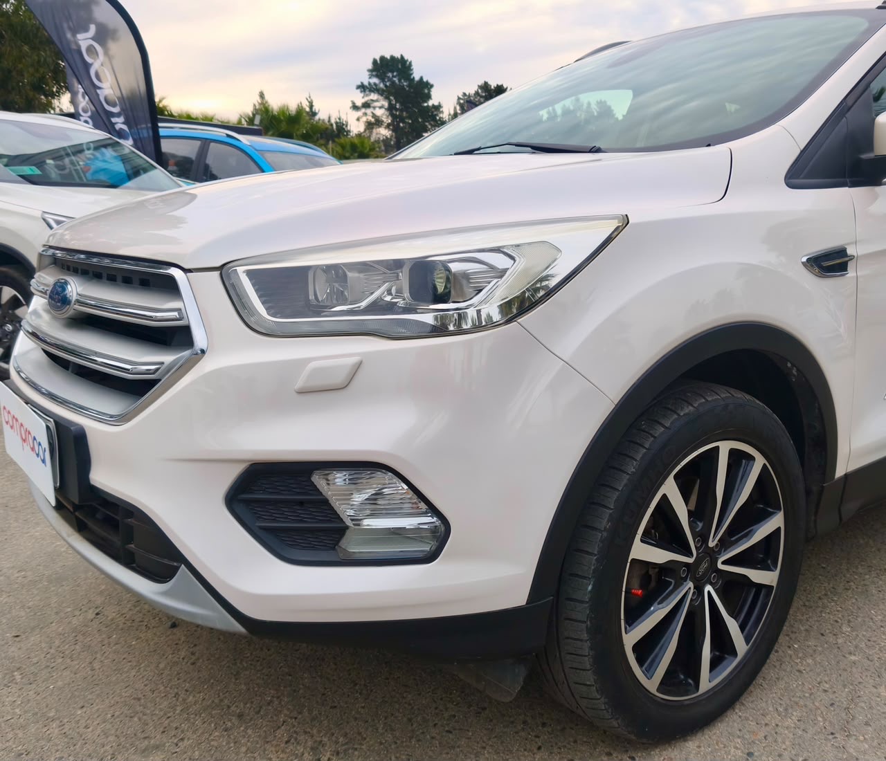 Ford Escape — foto 5 de 15