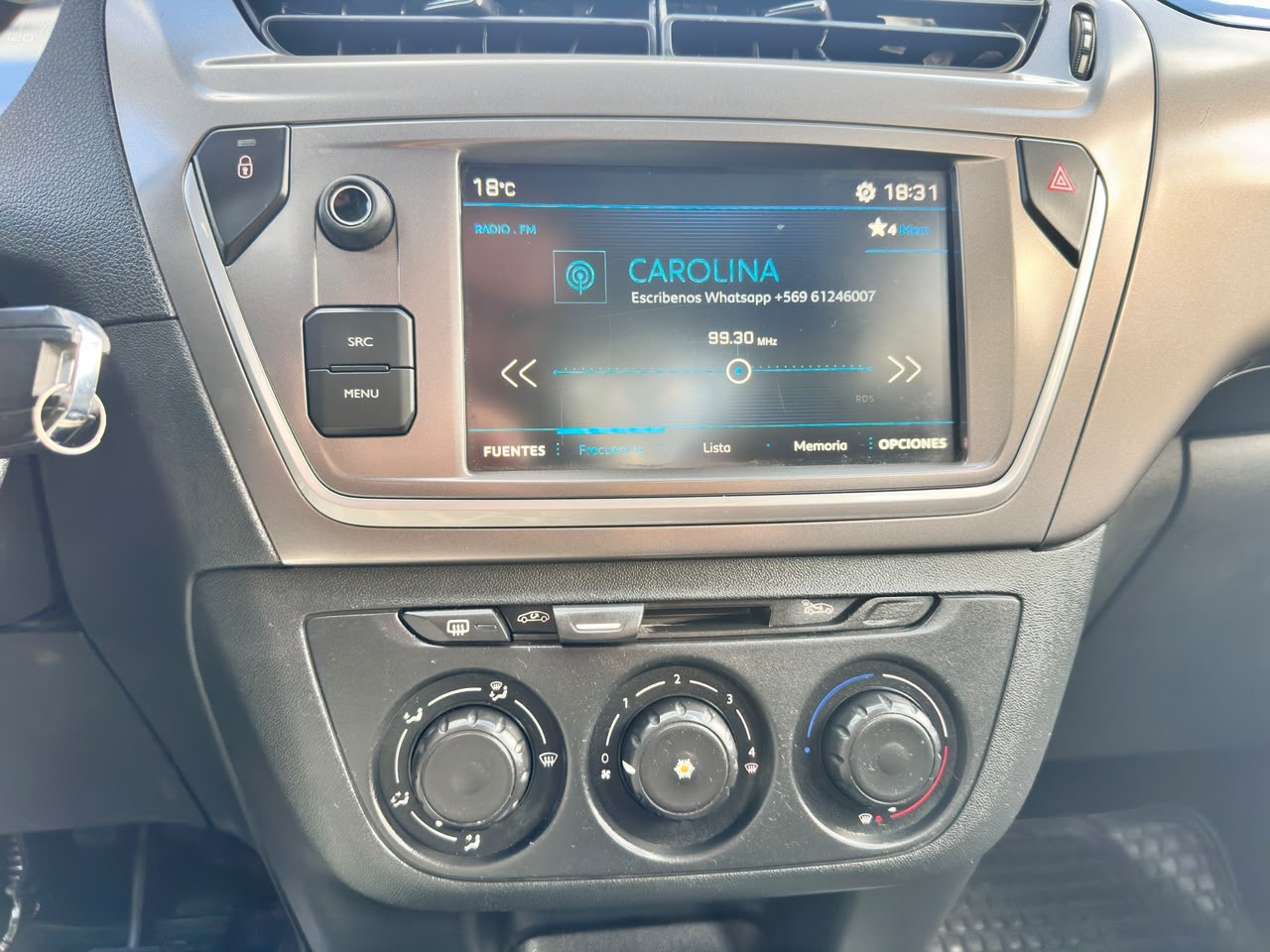 Peugeot 301 Active Hdi — foto 12 de 18