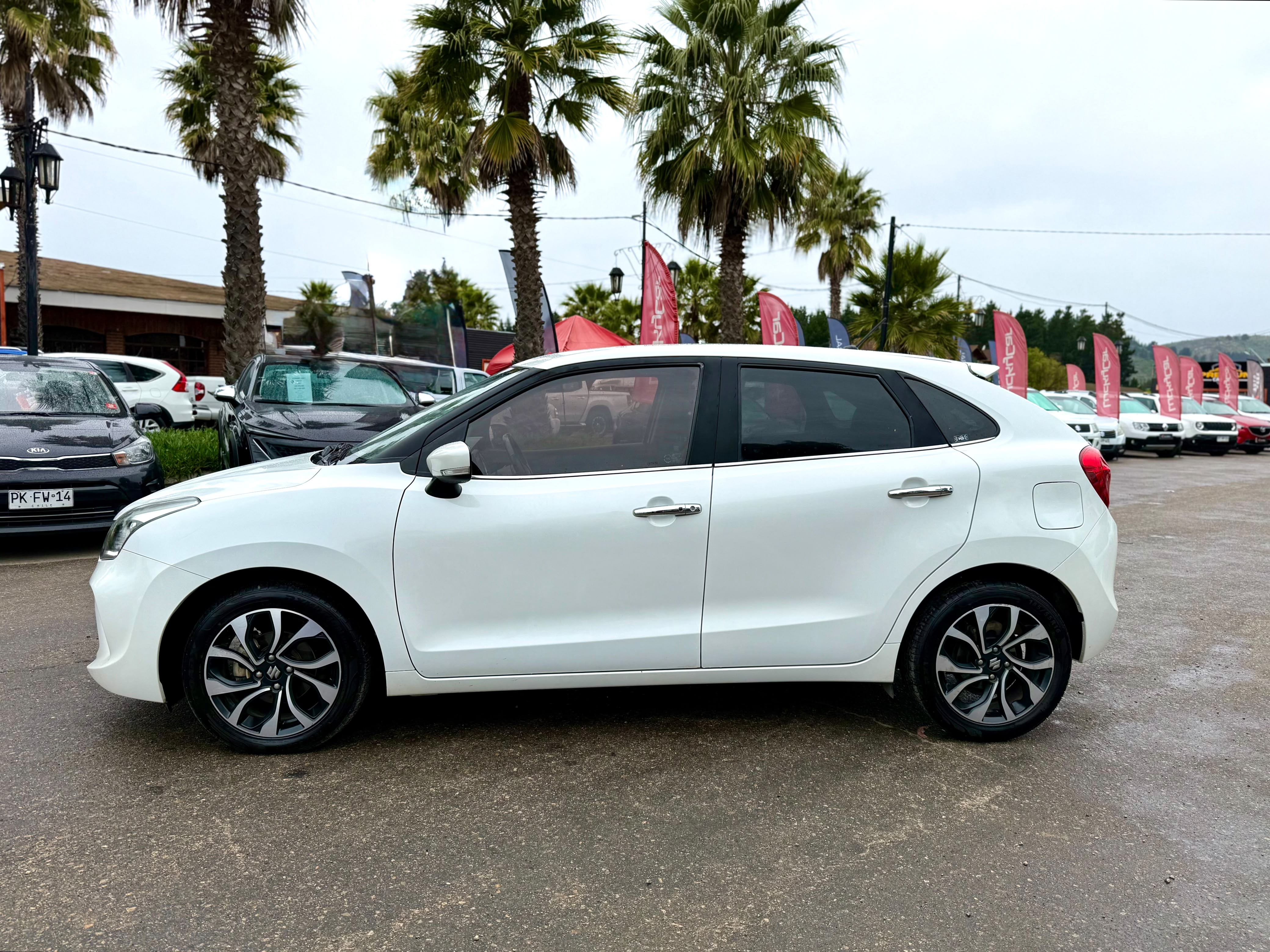 Suzuki Baleno Glx1.4 Hb — foto 5 de 15