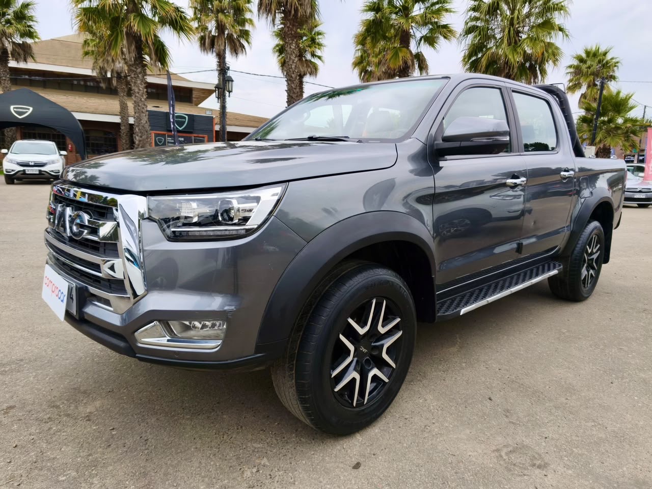 JAC T8 Xe
