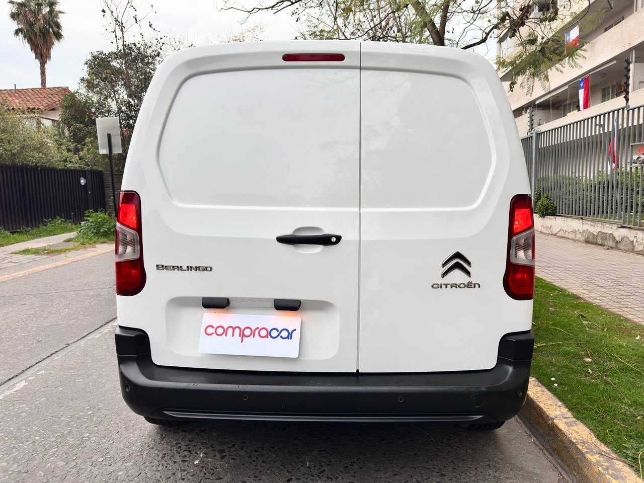 Citroën Berlingo K9 — foto 7 de 15