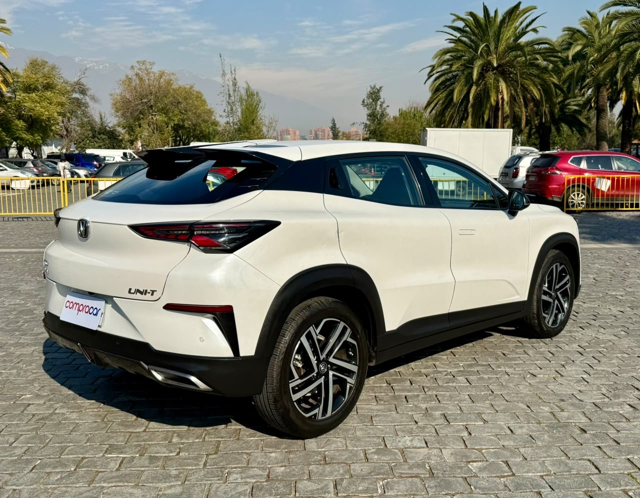 Changan Uni-T — foto 3 de 20