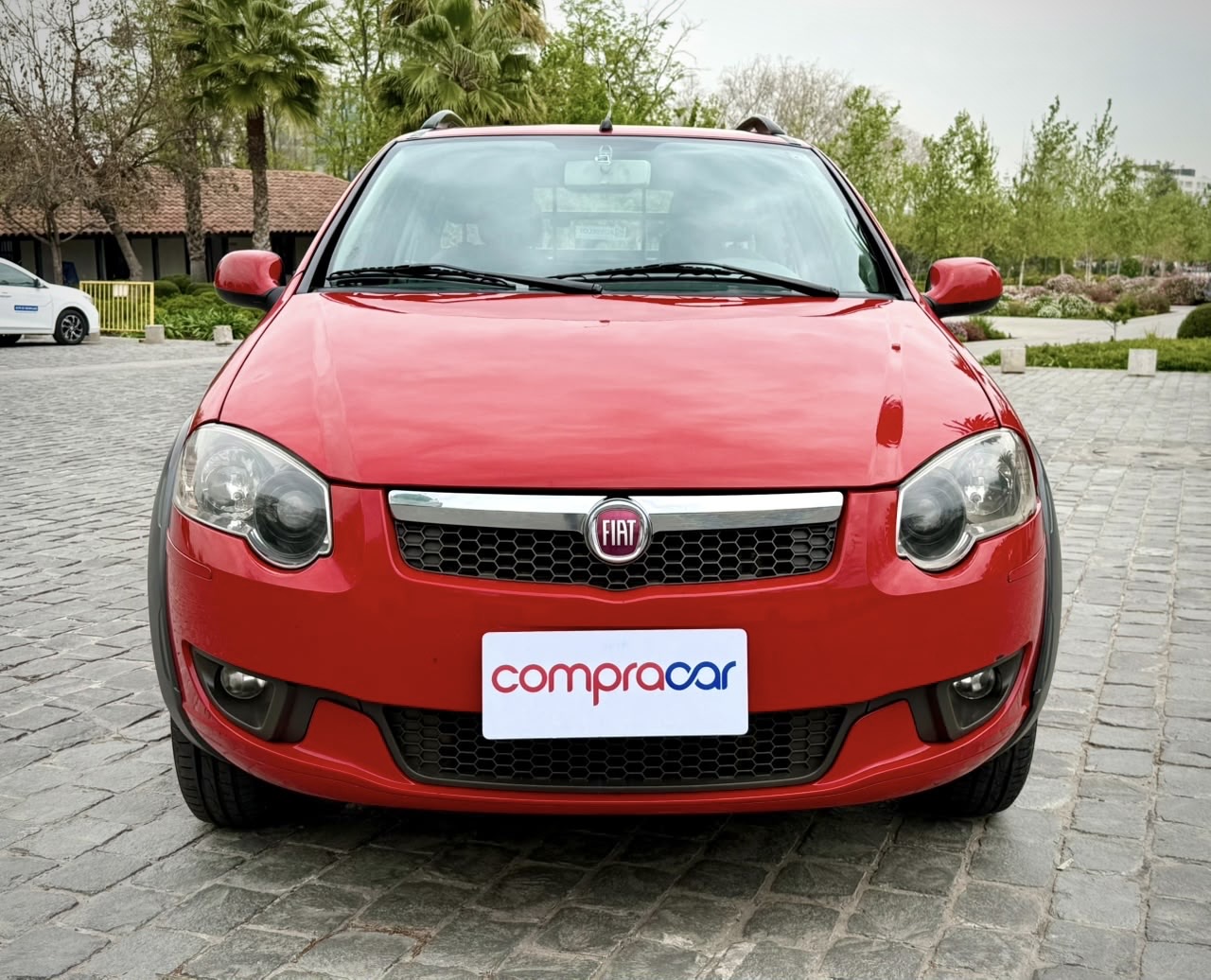 Fiat Strada — foto 7 de 15