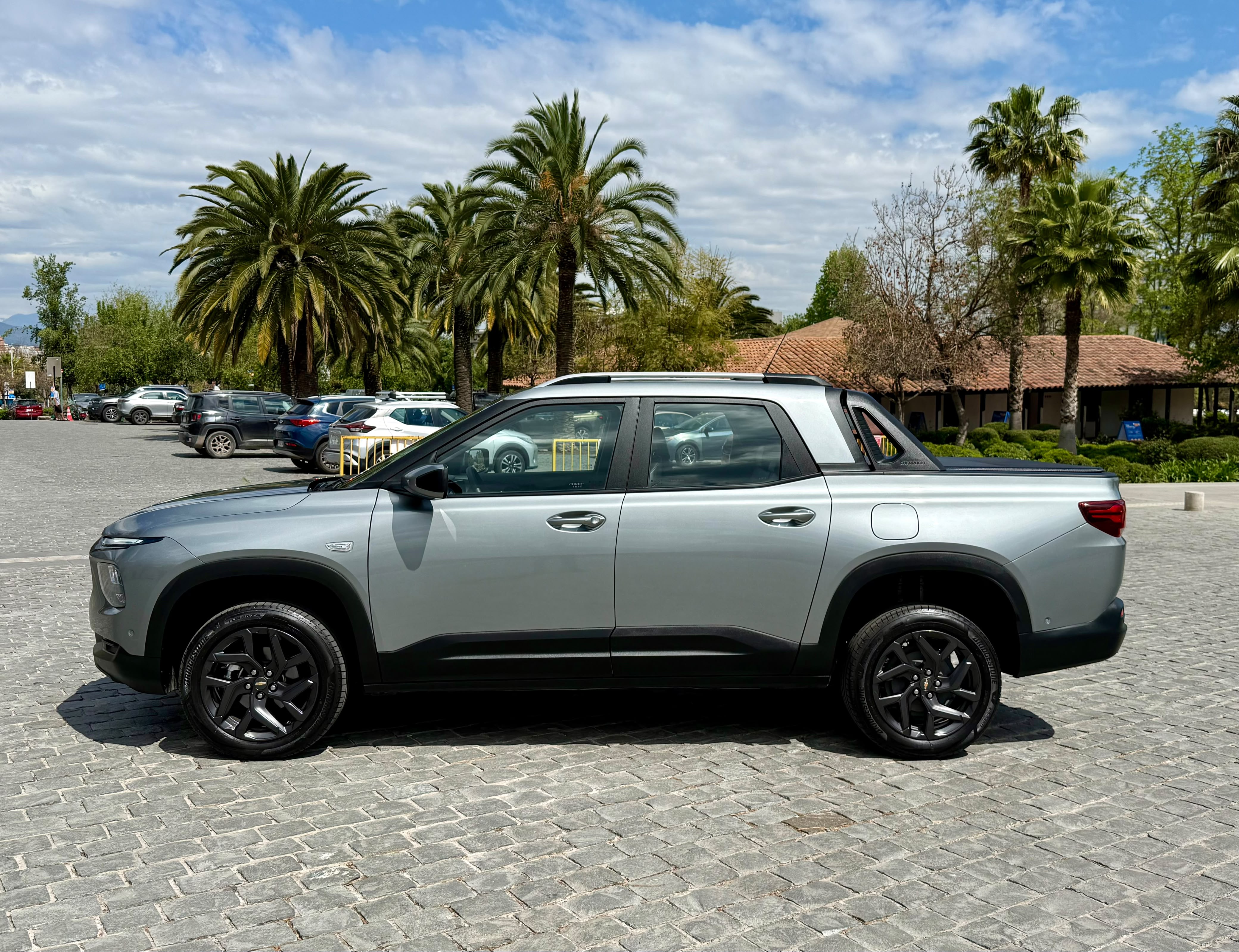 Chevrolet Montana Premier — foto 5 de 20