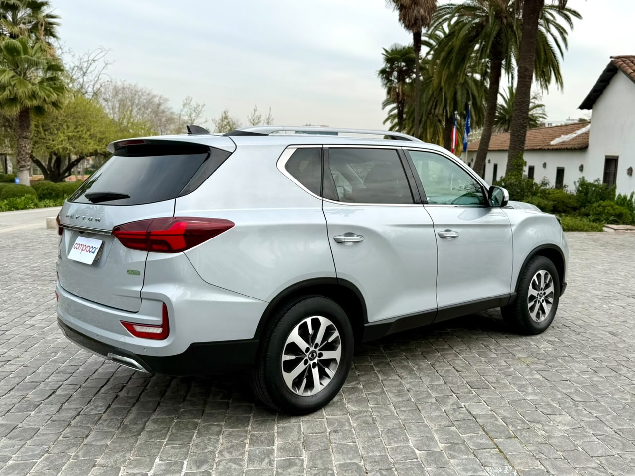 SsangYong Rexton New2.2 At Rexton — foto 5 de 19