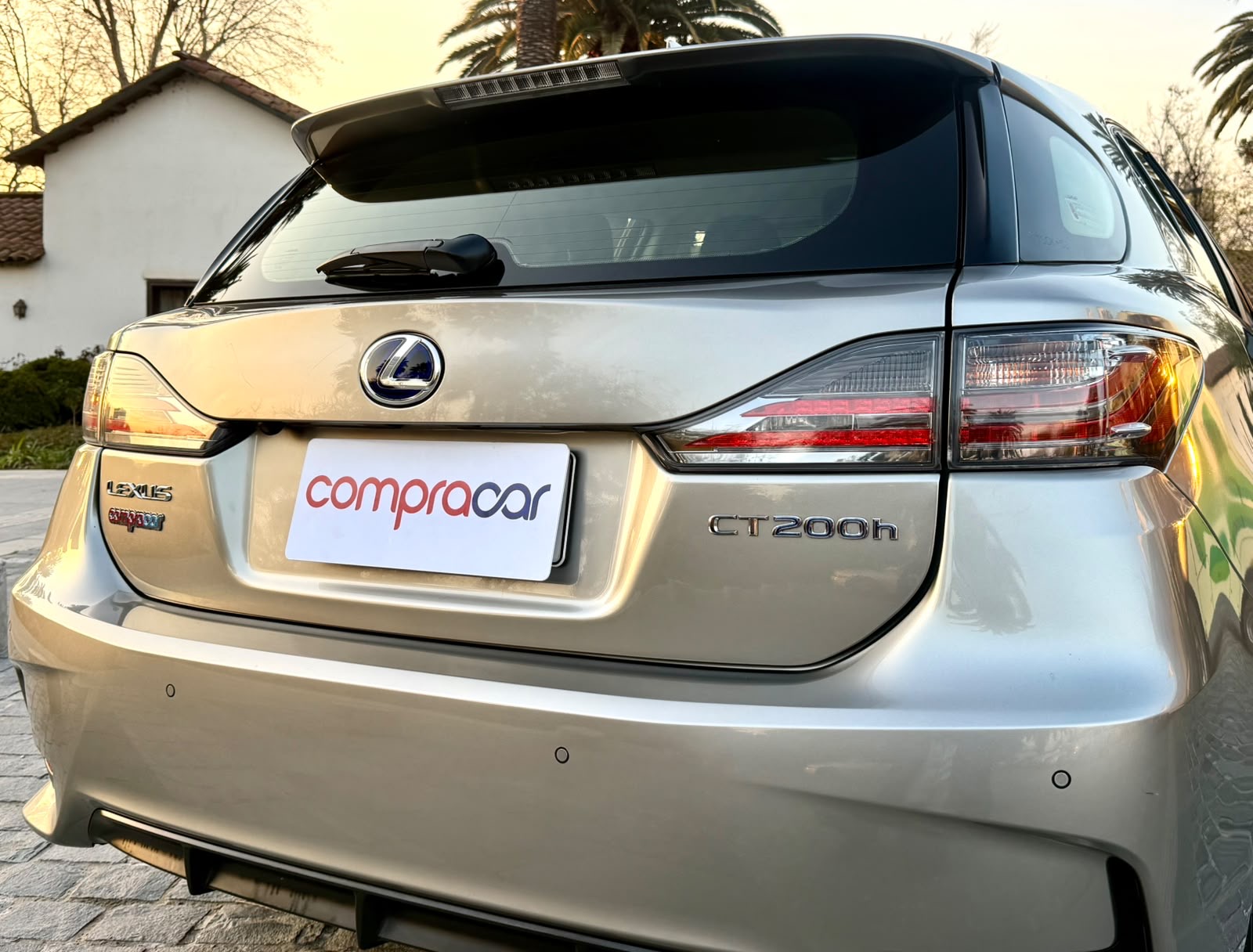 Lexus Ct200H Hb — foto 10 de 20