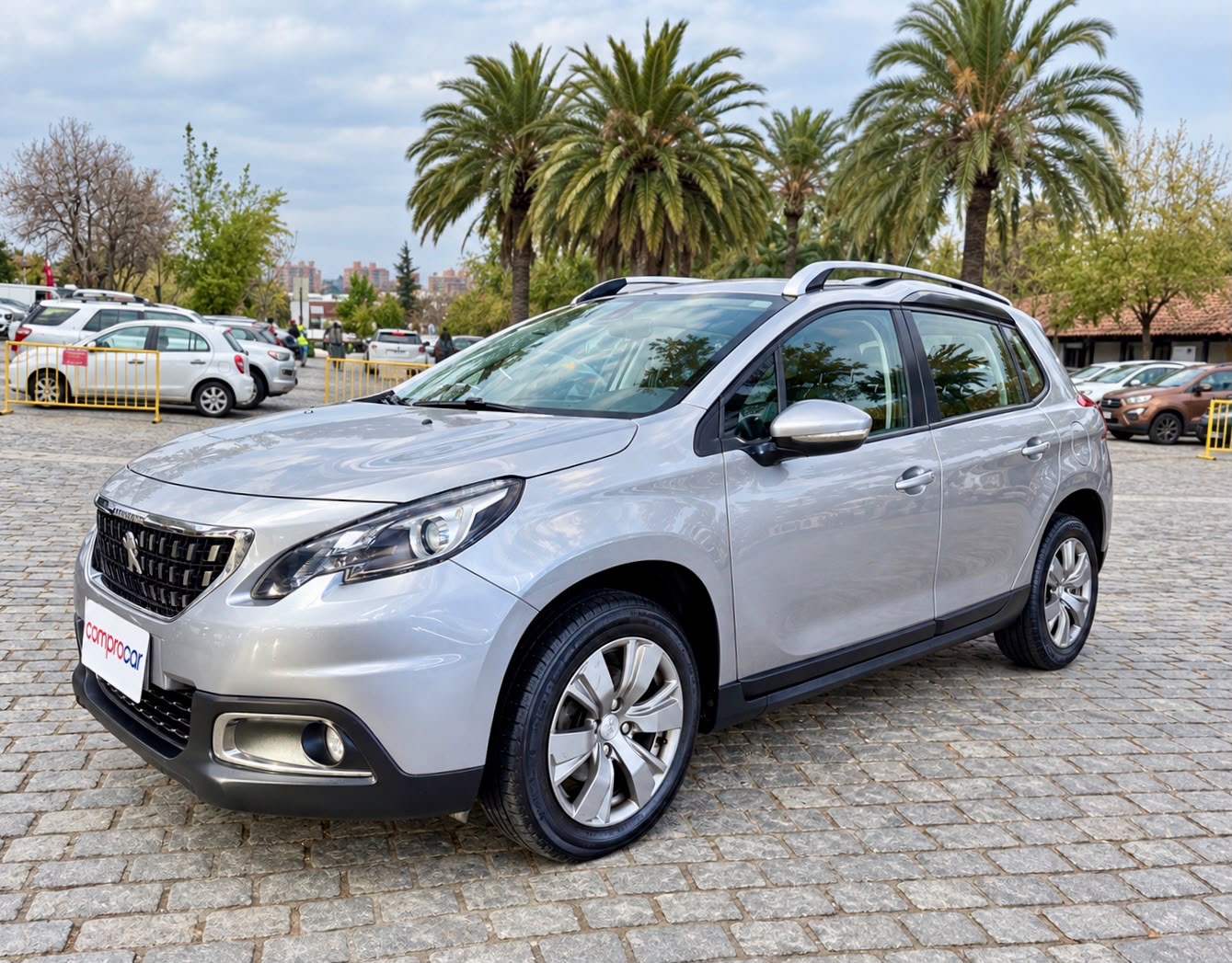 Peugeot 2008 Active Blue Hdi