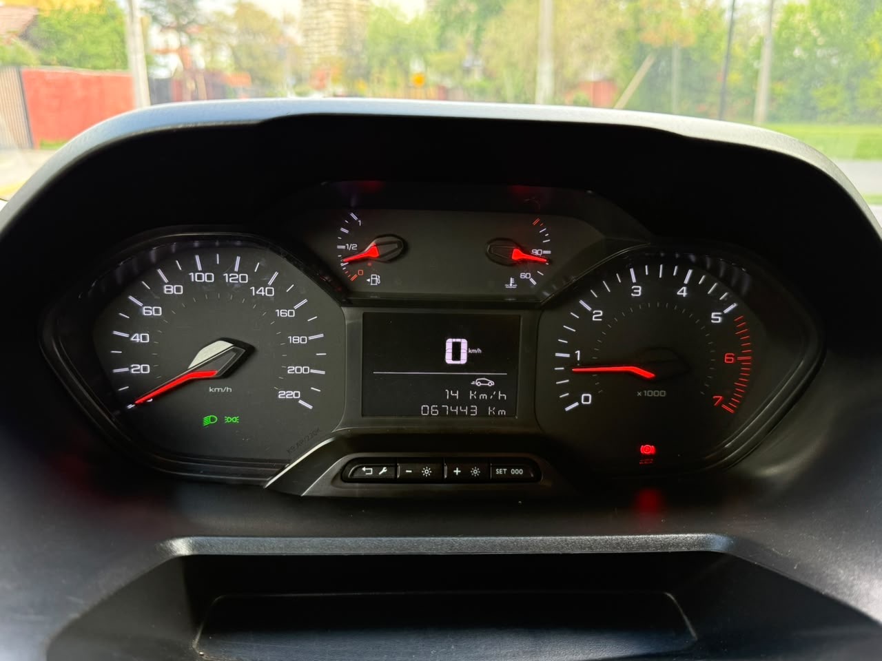 Peugeot Partner L1 Blue Hdi100 — foto 16 de 20