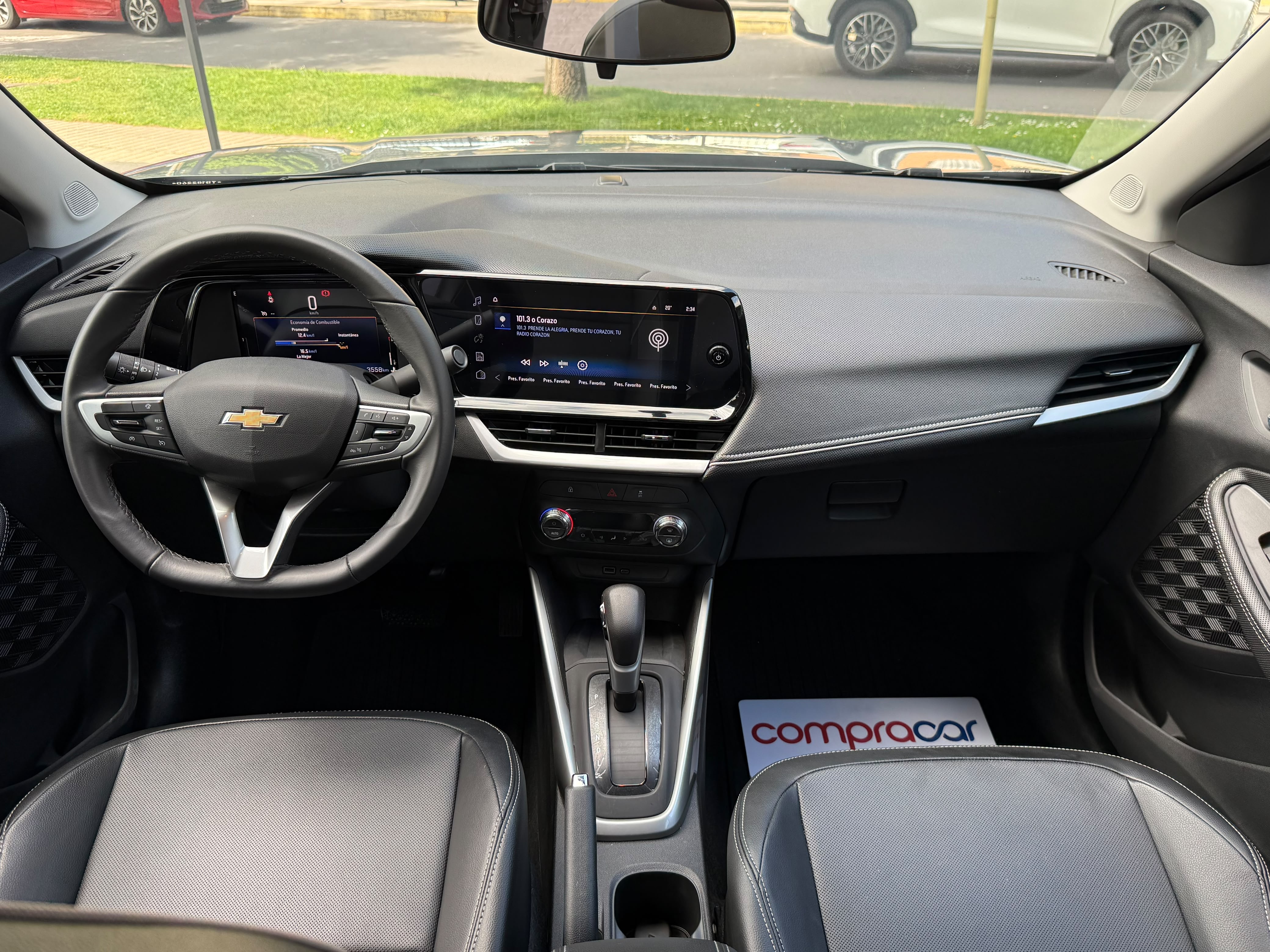 Chevrolet Montana Premier — foto 12 de 20