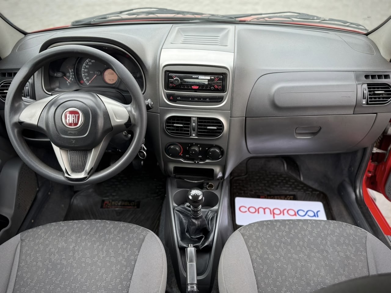 Fiat Strada — foto 13 de 15