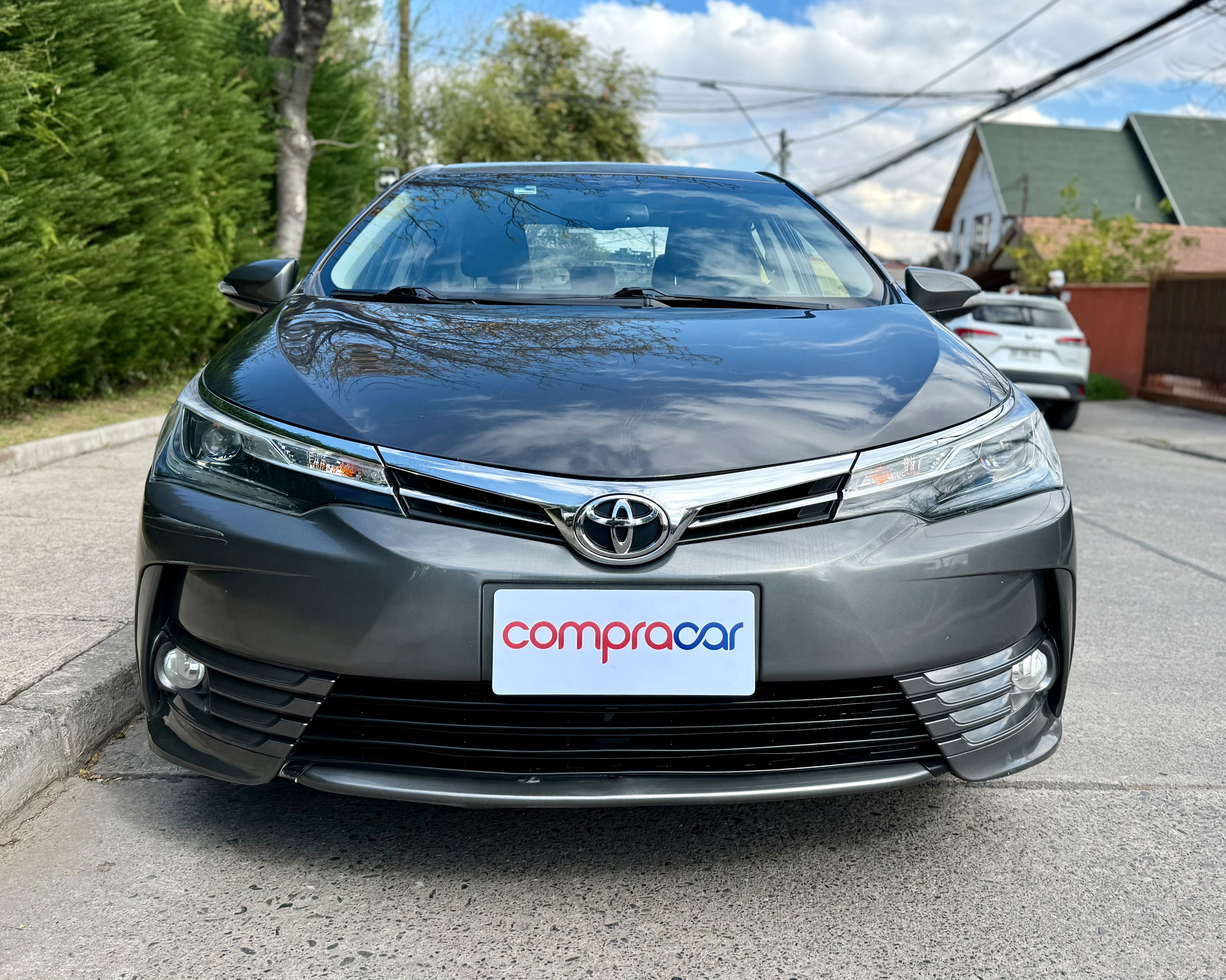 Toyota Corolla — foto 7 de 20