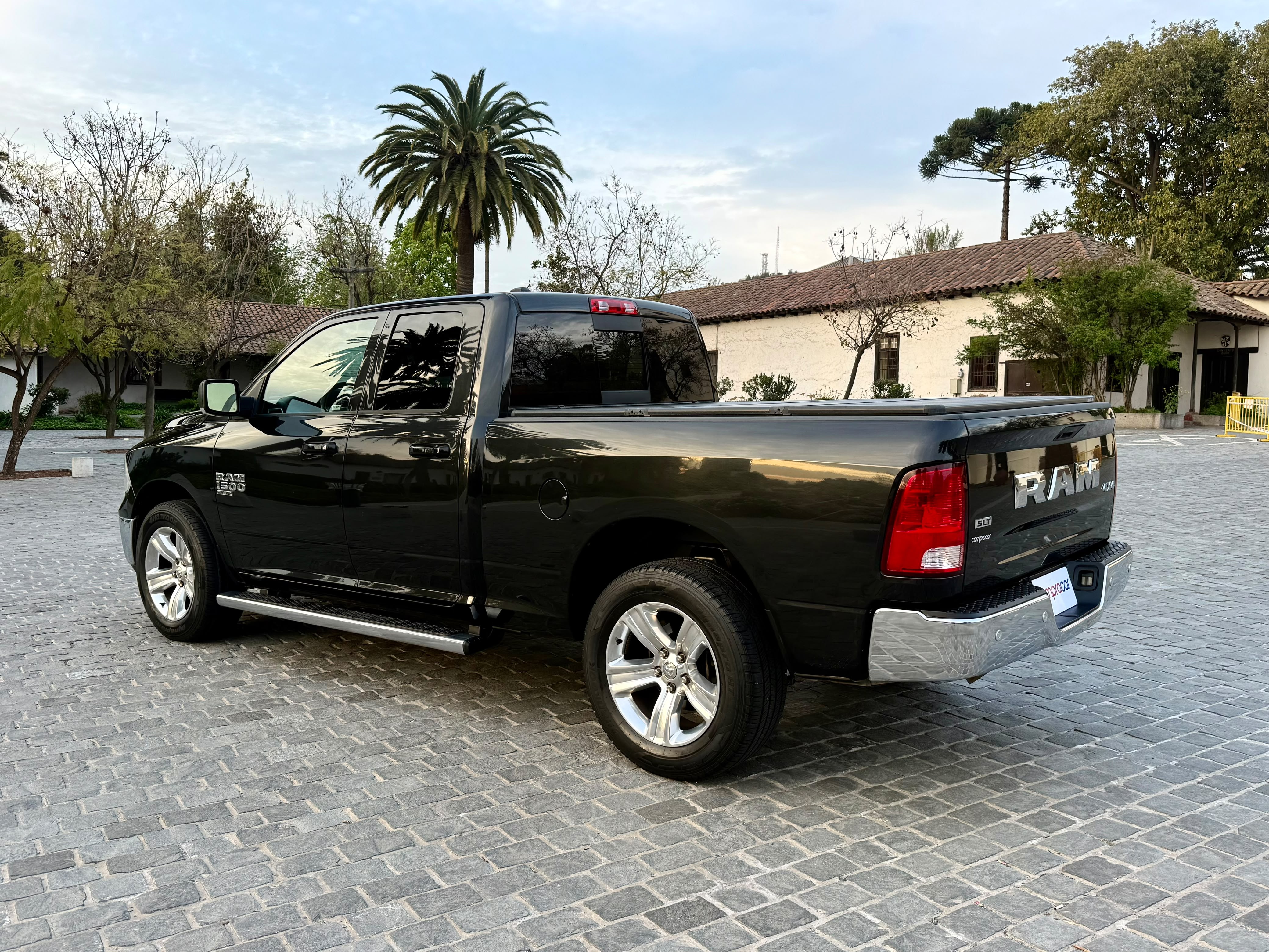 RAM 1500 Quad Slt — foto 4 de 20