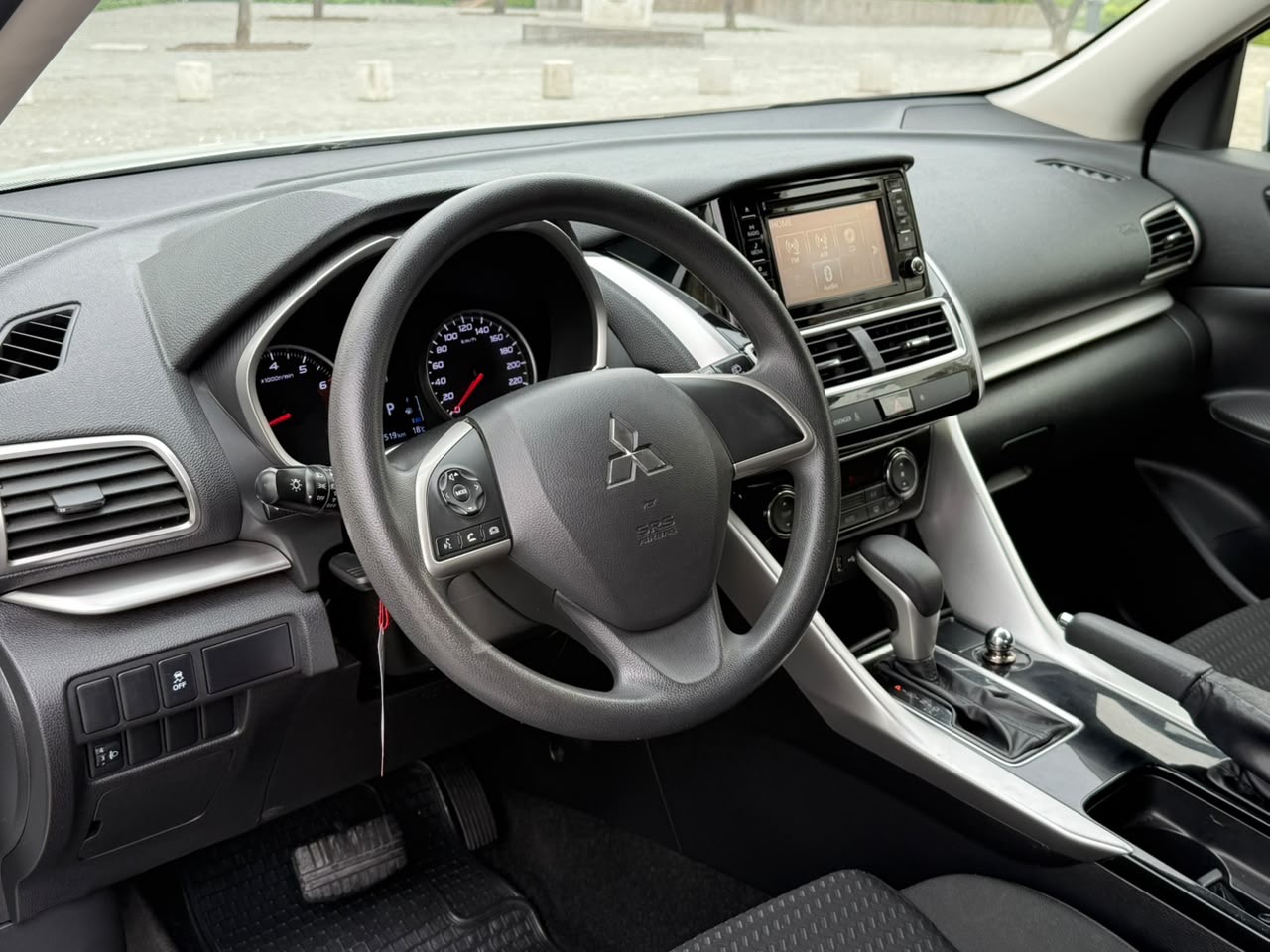 Mitsubishi Eclipse Cross Rx — foto 17 de 20