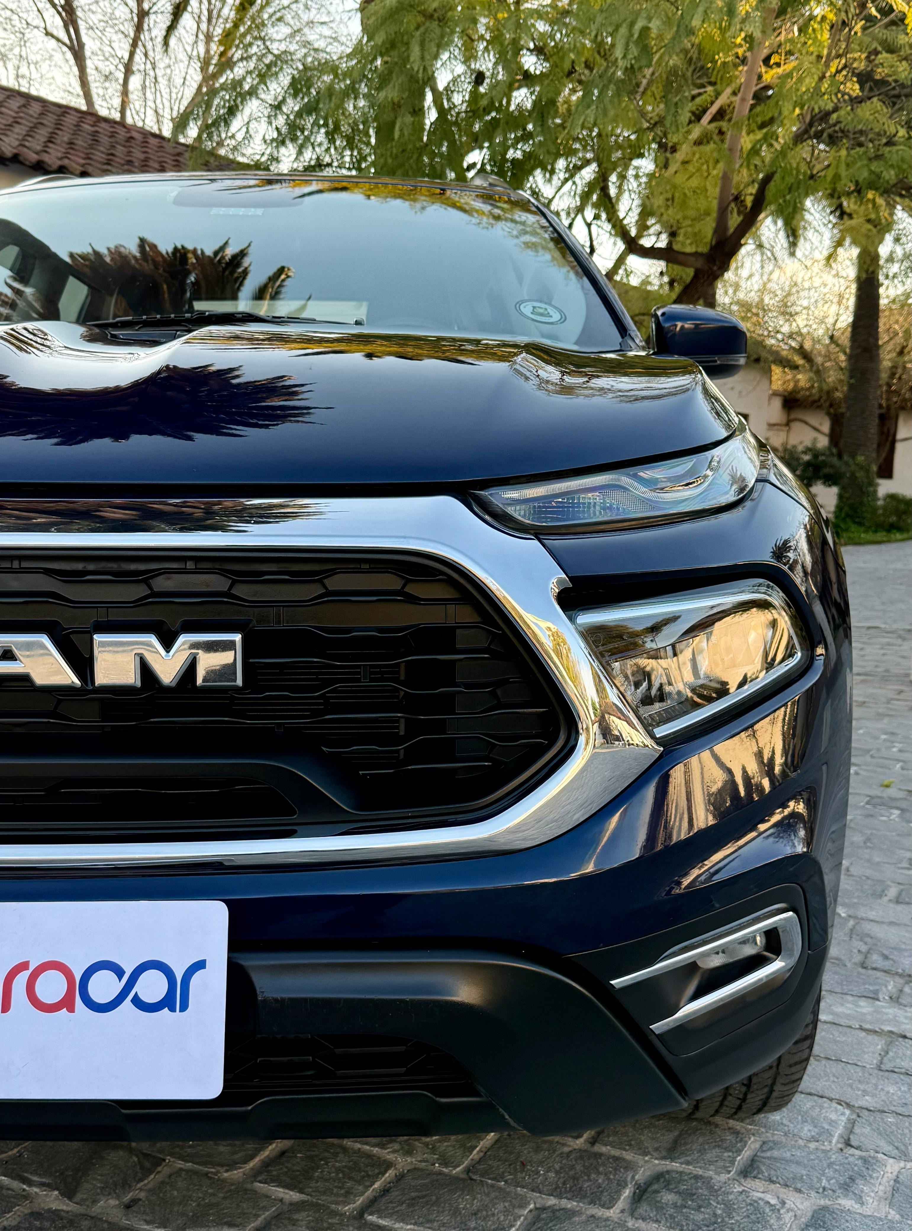 RAM 1000 Big Horn 1.8 At Dcab — foto 8 de 21