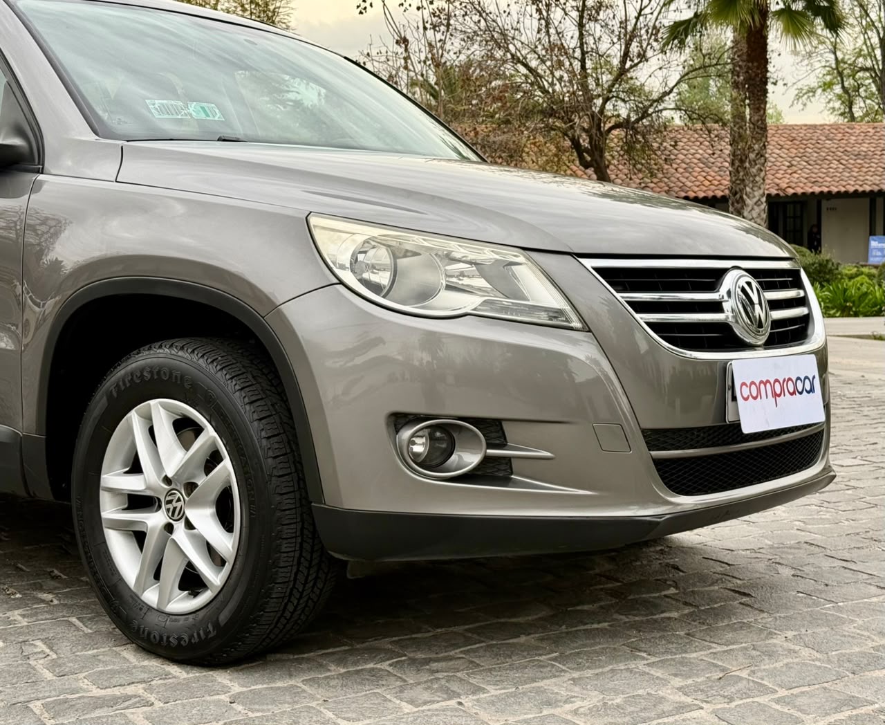 Volkswagen Tiguan — foto 8 de 20