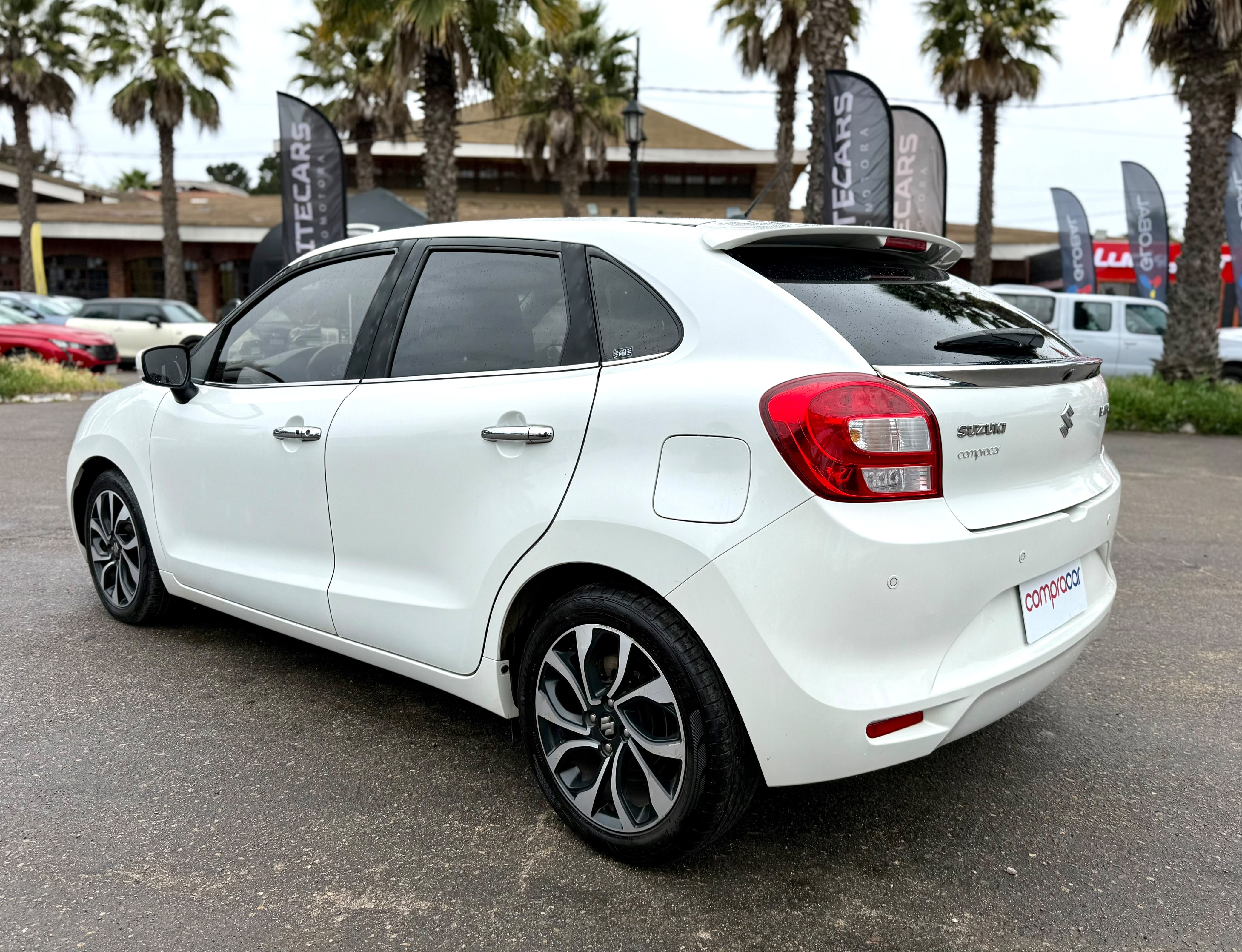 Suzuki Baleno Glx1.4 Hb — foto 4 de 15