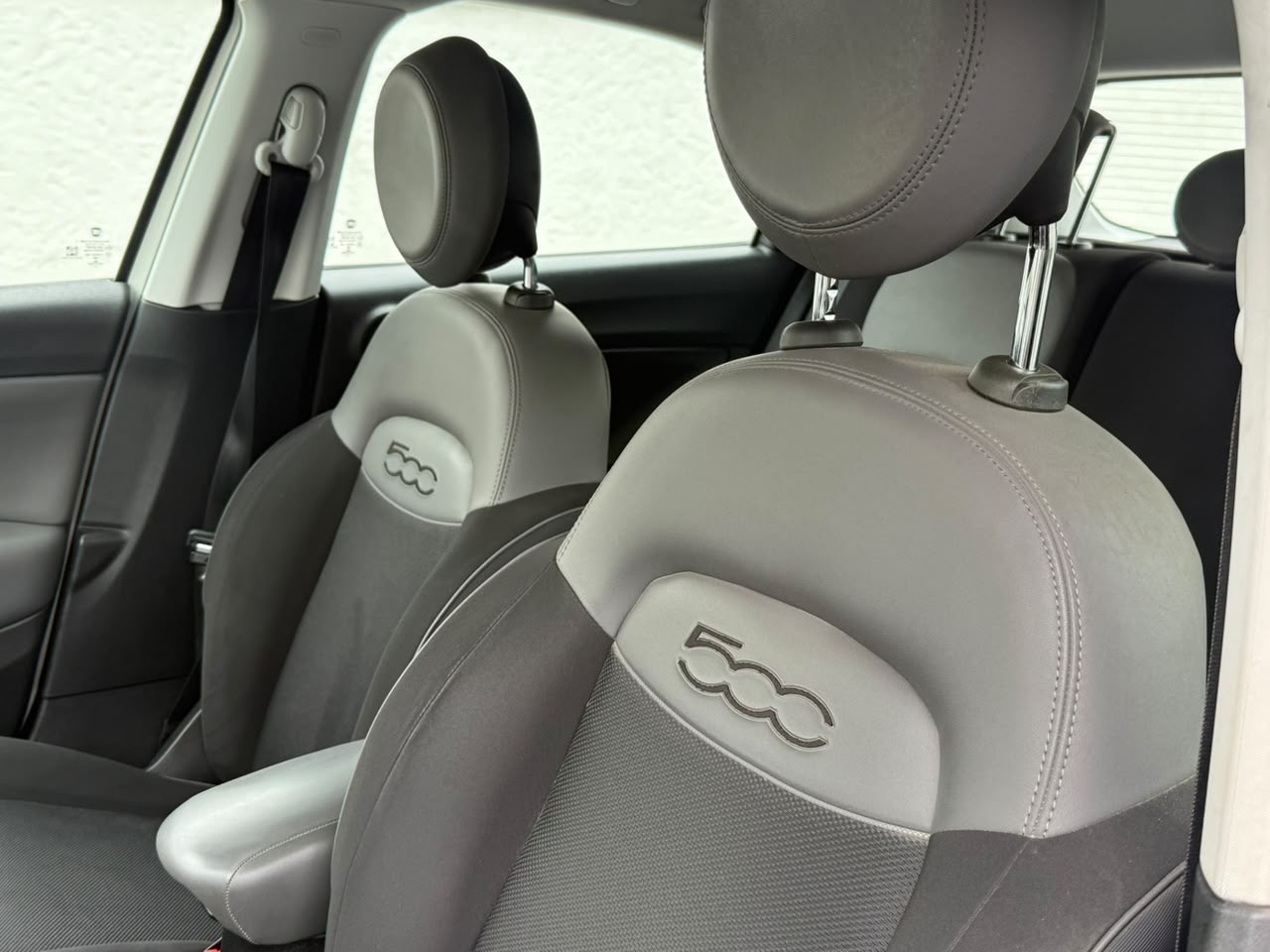 Fiat 500X Pop Star — foto 20 de 20