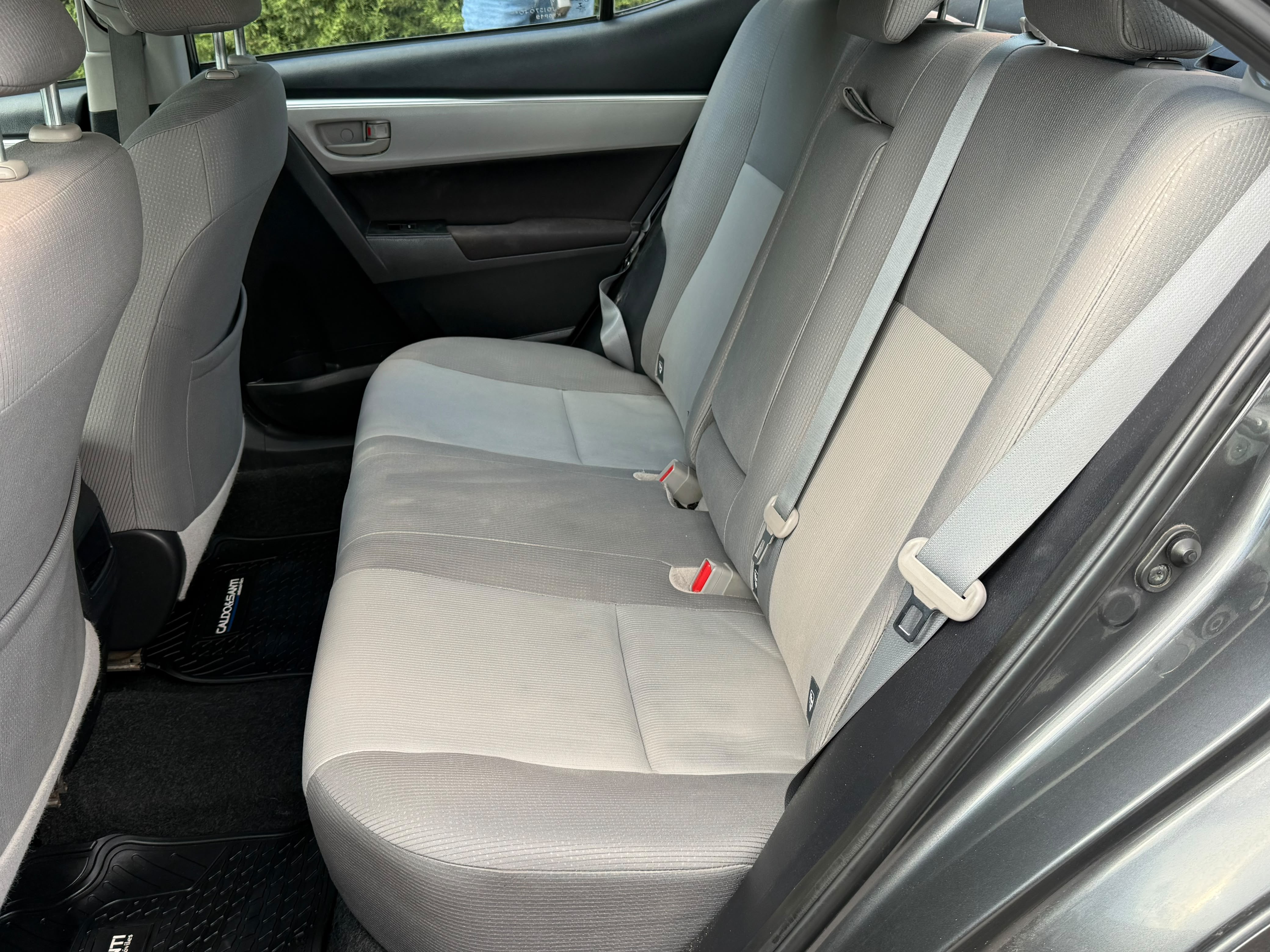 Toyota Corolla — foto 20 de 20