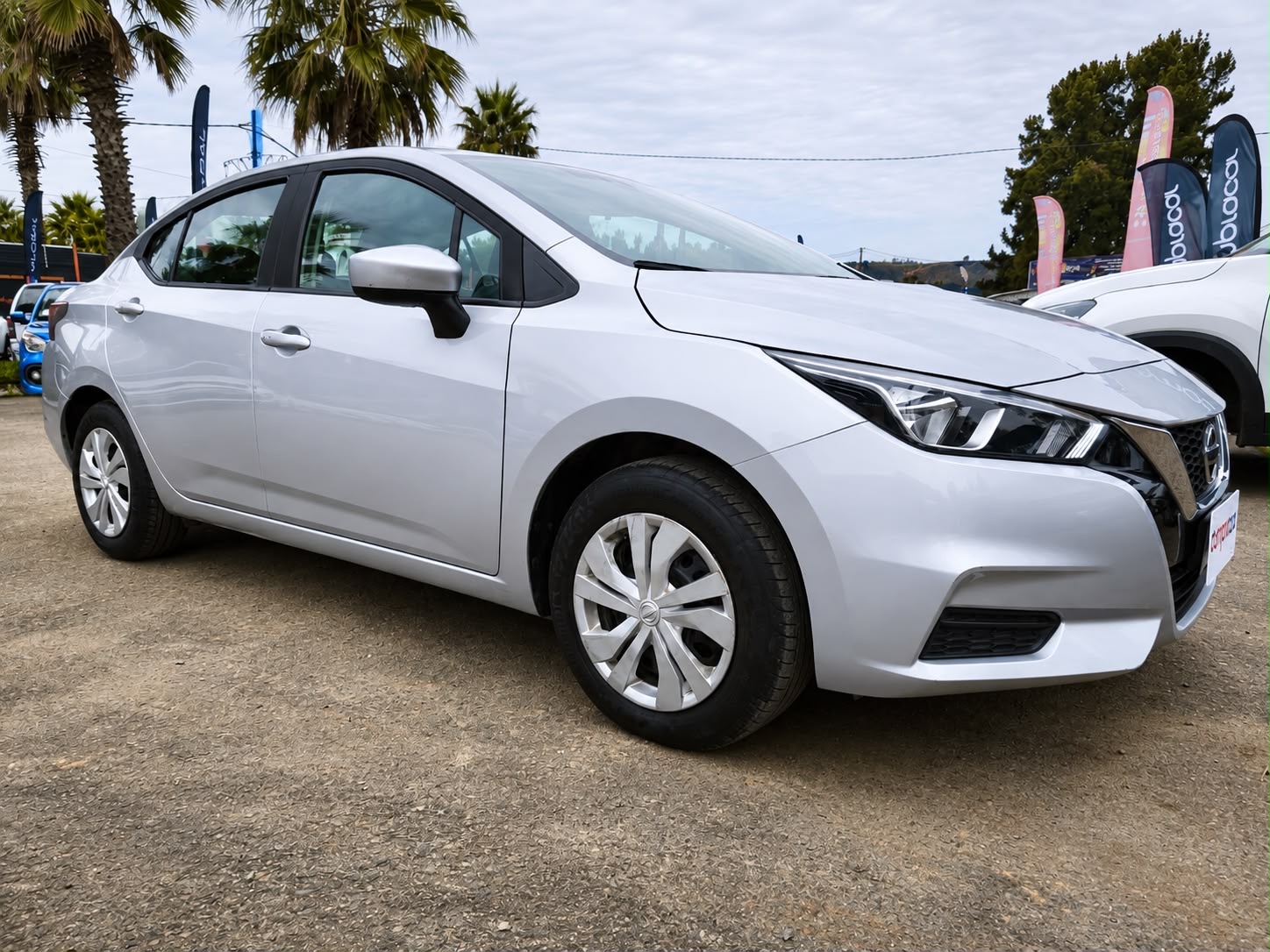 Nissan Versa Sense — foto 2 de 20