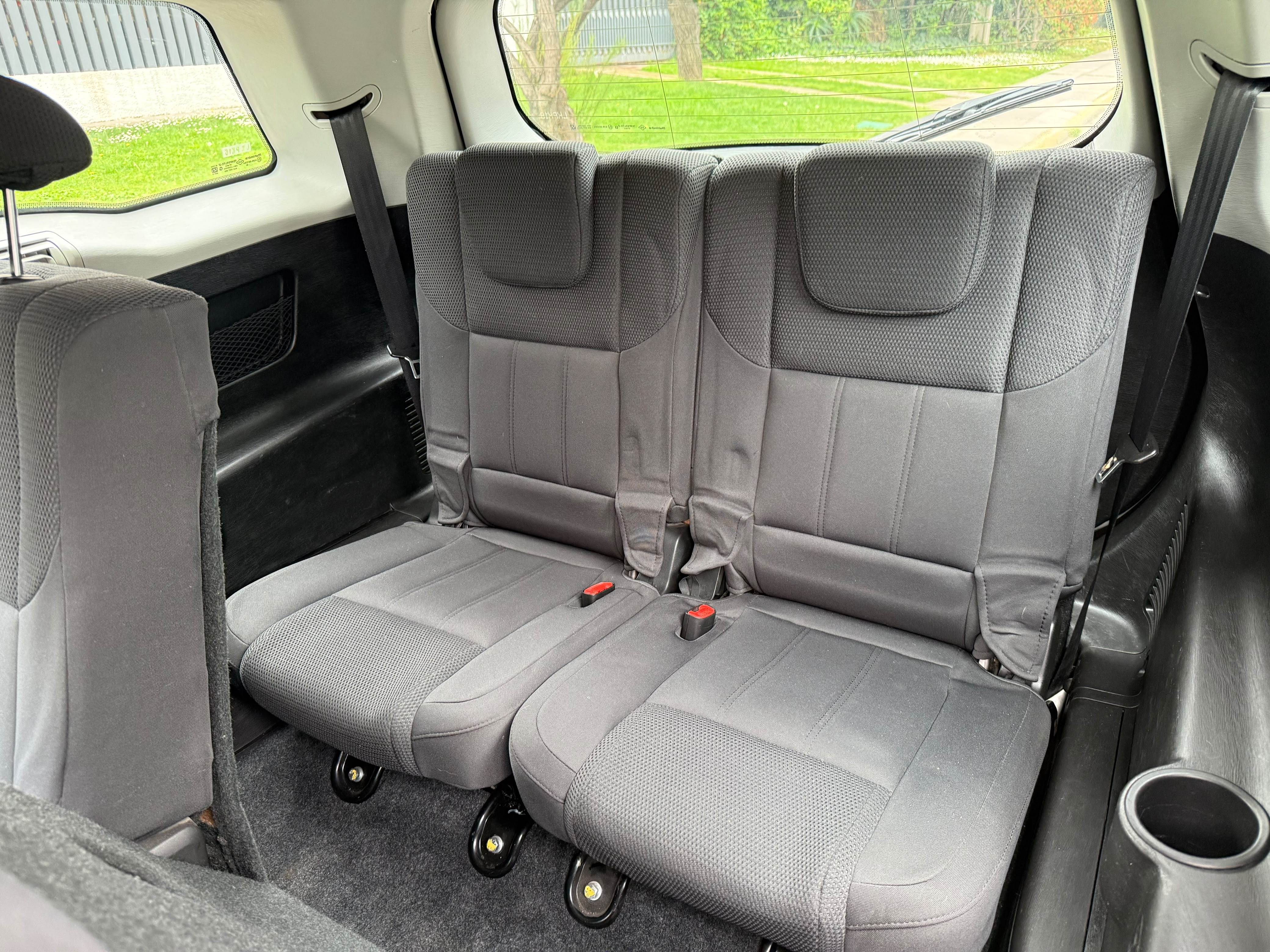 Mahindra Xuv500 — foto 20 de 20