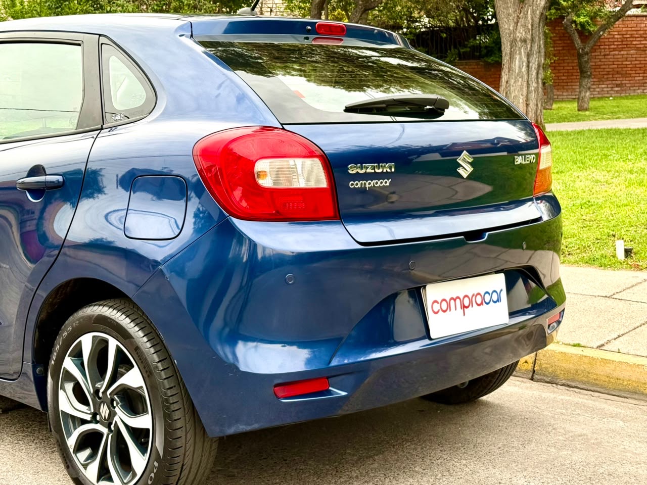 Suzuki Baleno Gls Hb — foto 11 de 20