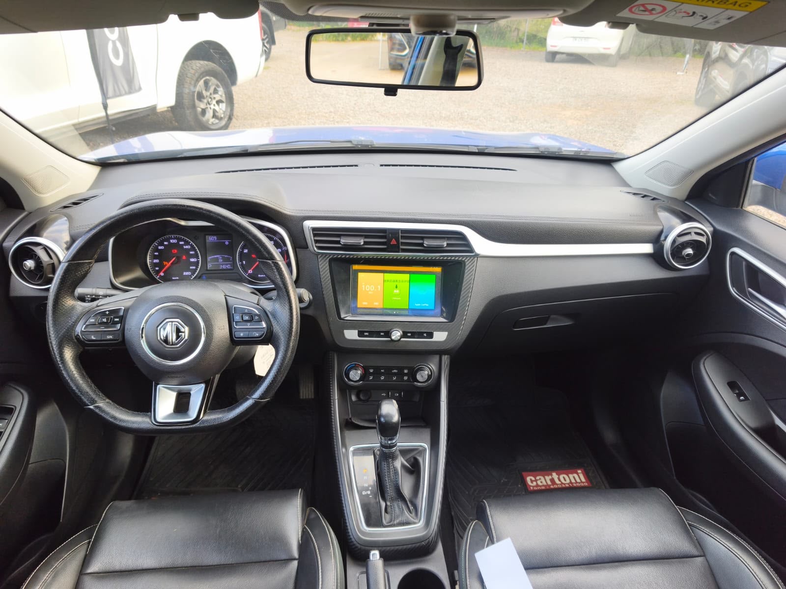 MG Zs Com — foto 10 de 17
