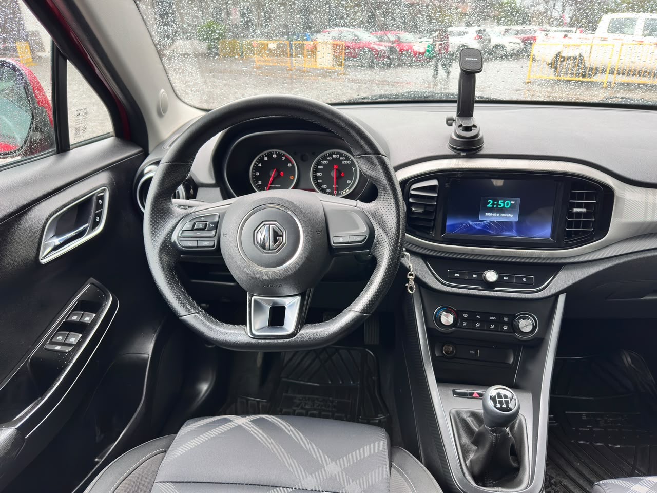 MG 3 Hatchback — foto 11 de 14