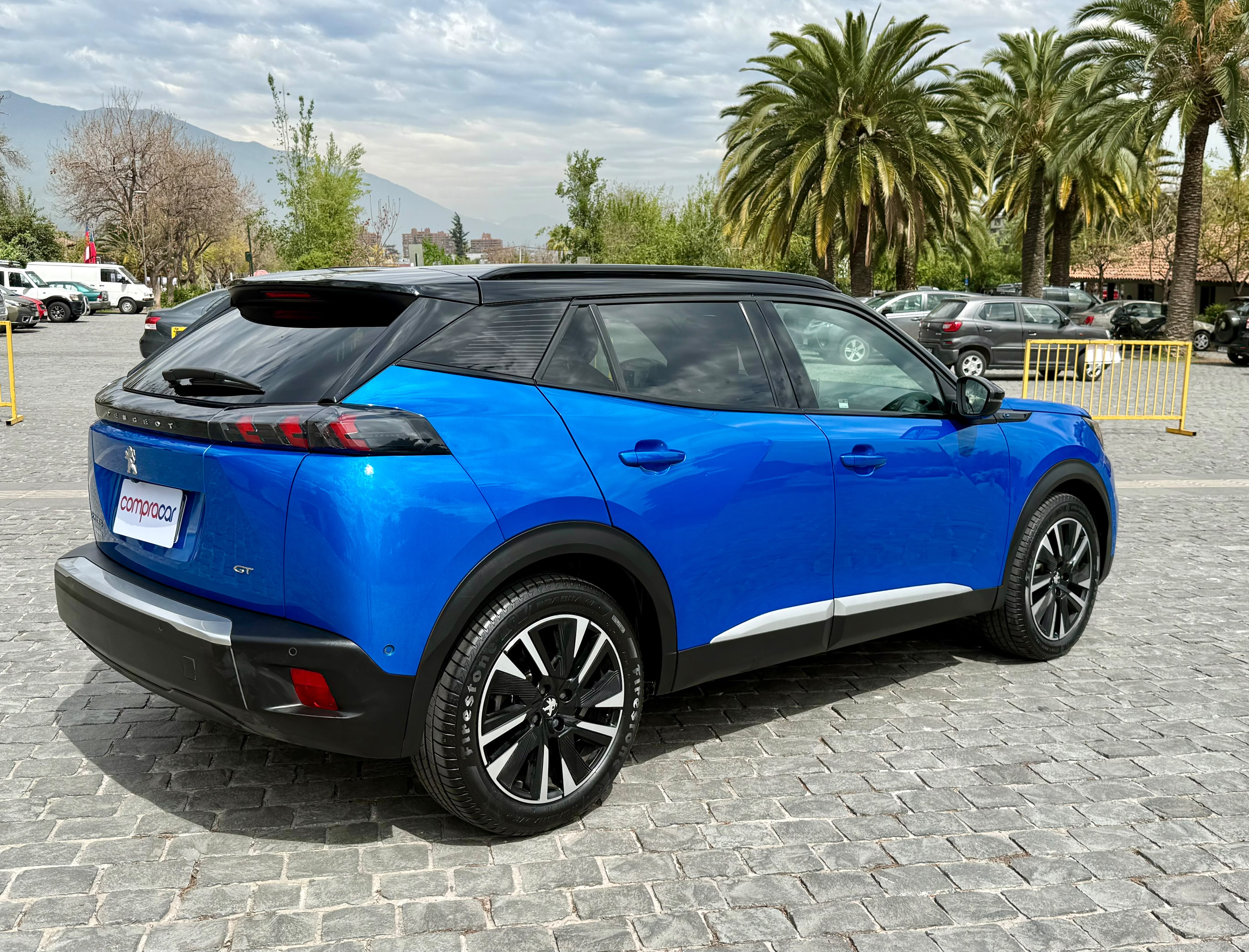 Peugeot 2008 Gt Eléctric — foto 3 de 20