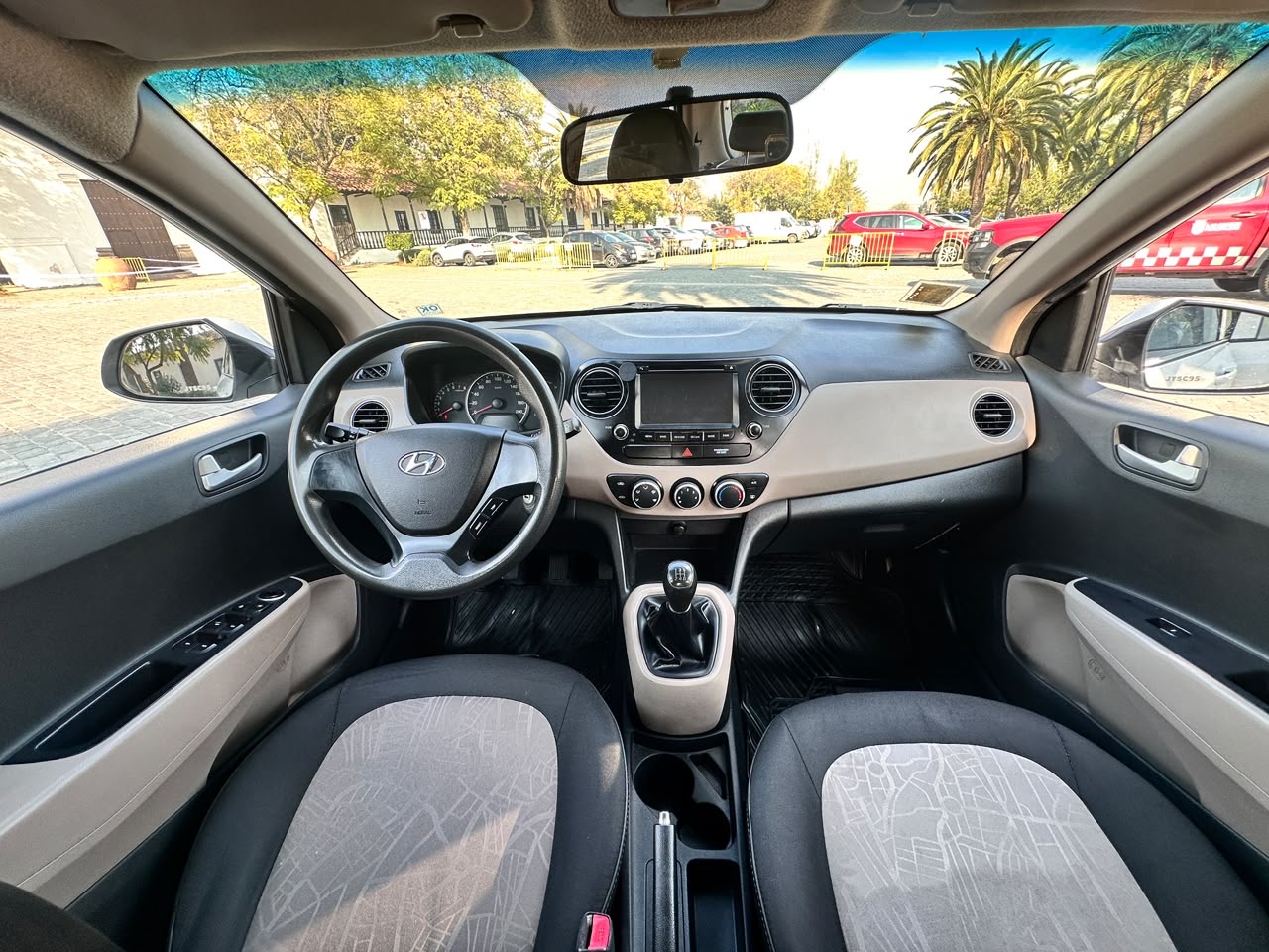 Hyundai Grand I10 — foto 16 de 18