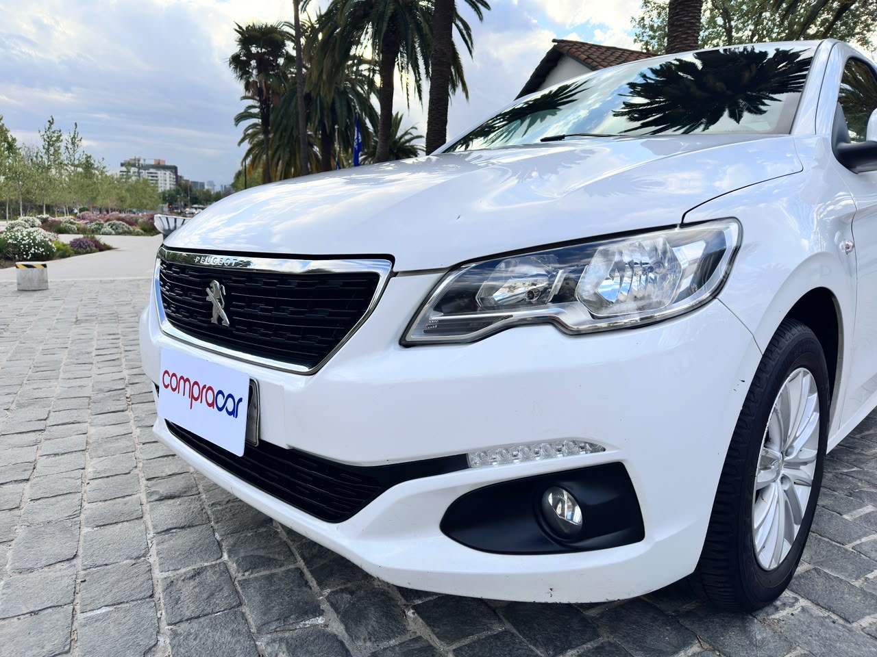 Peugeot 301 Active Hdi — foto 7 de 18