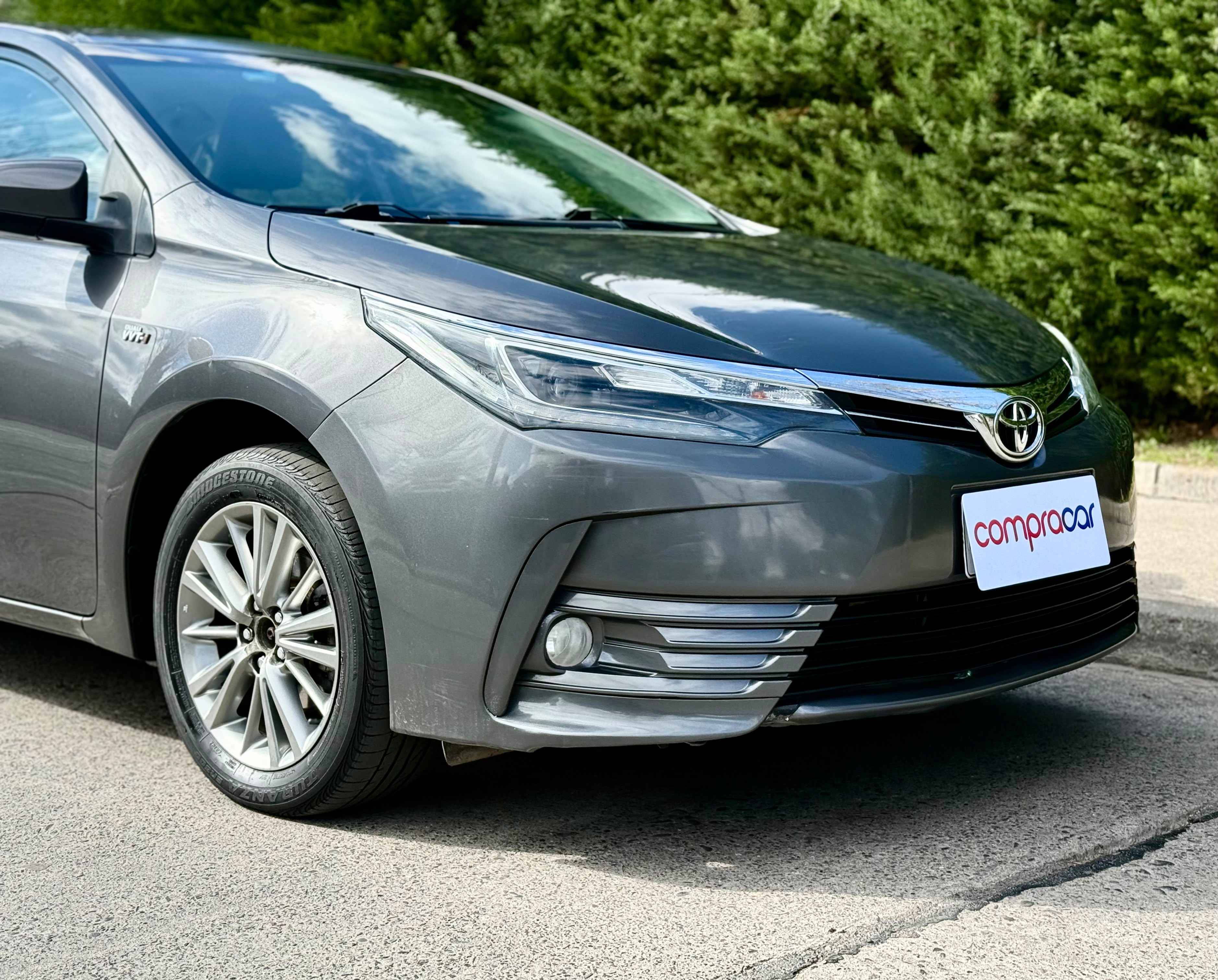 Toyota Corolla — foto 8 de 20