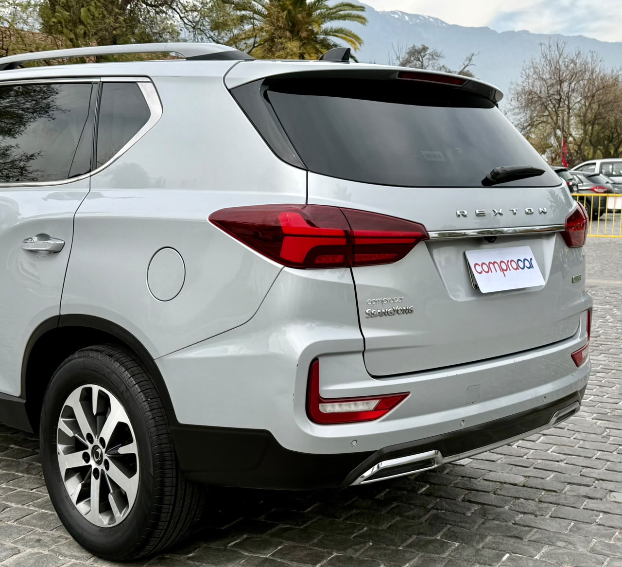 SsangYong Rexton New2.2 At Rexton — foto 4 de 19