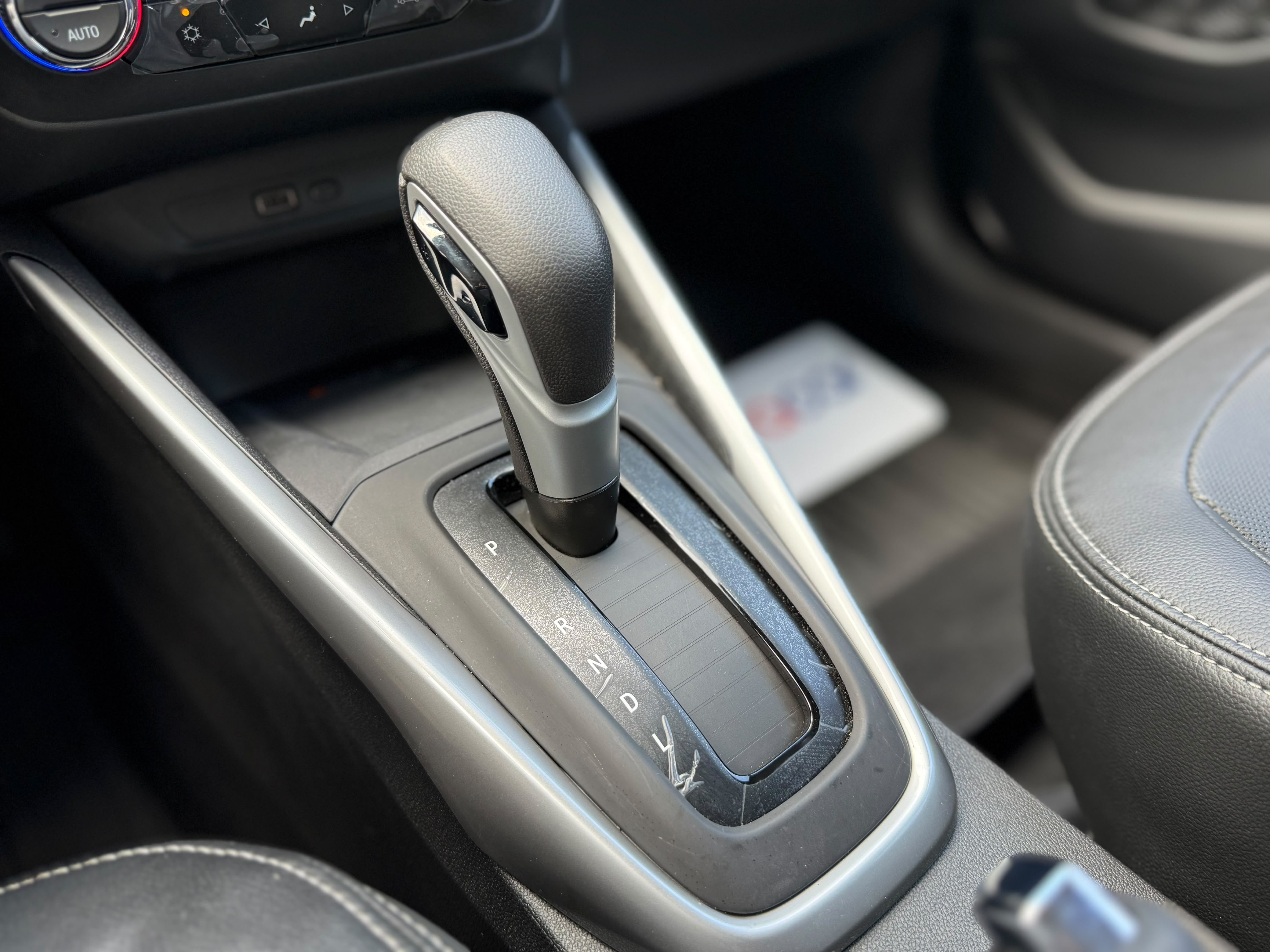 Chevrolet Montana Premier — foto 17 de 20
