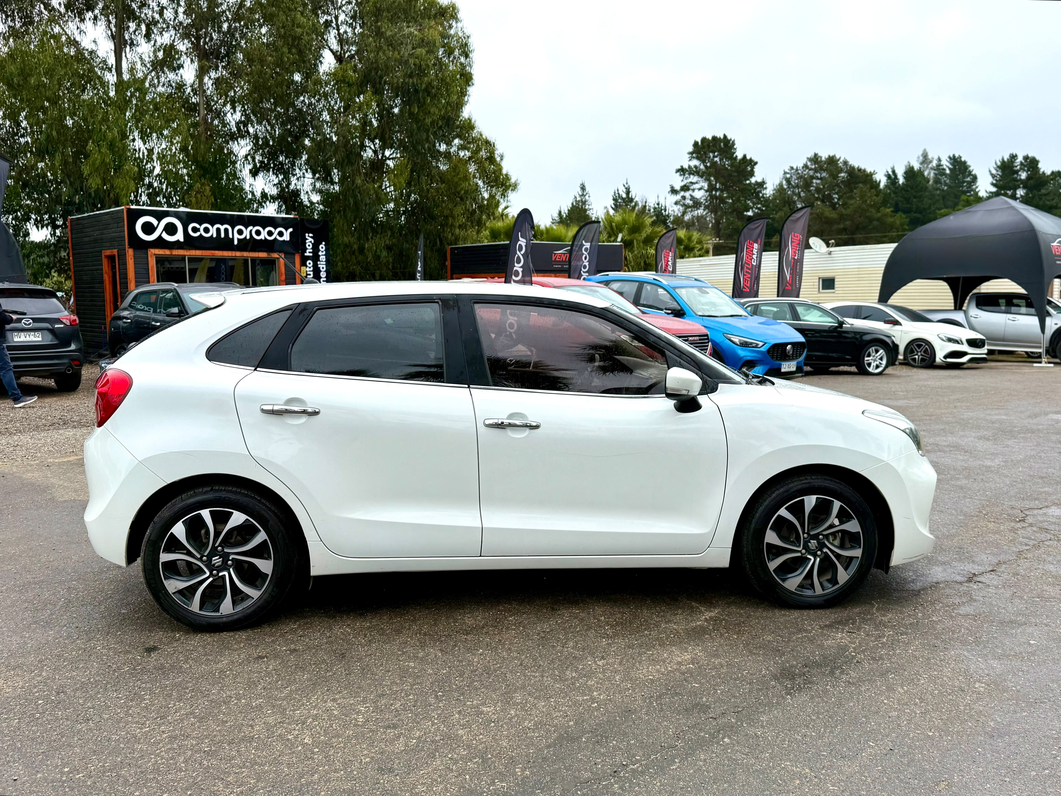 Suzuki Baleno Glx1.4 Hb — foto 6 de 15