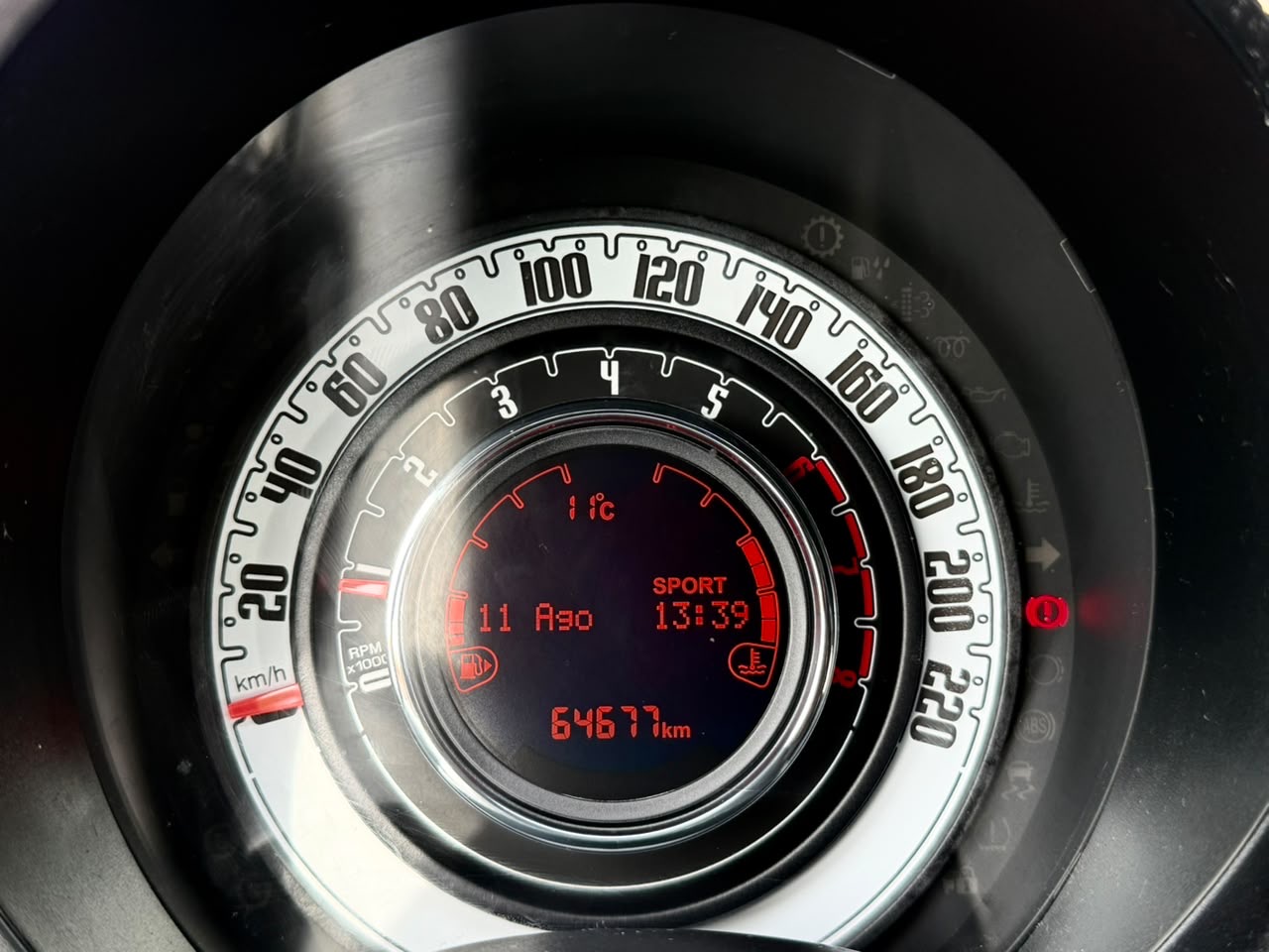 Fiat 500 Look Abarth — foto 14 de 20