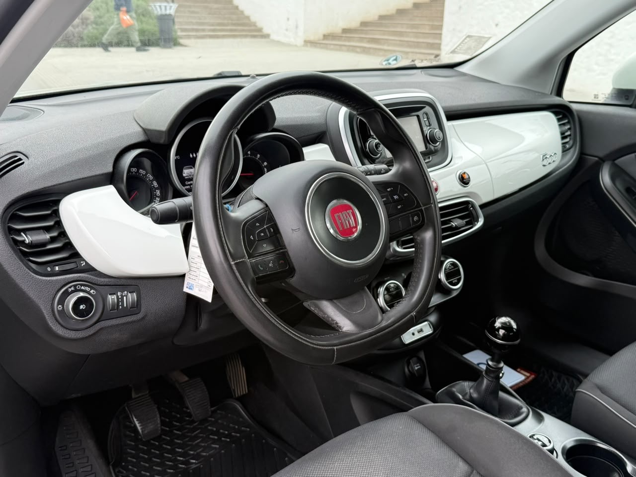 Fiat 500X Pop Star — foto 18 de 20
