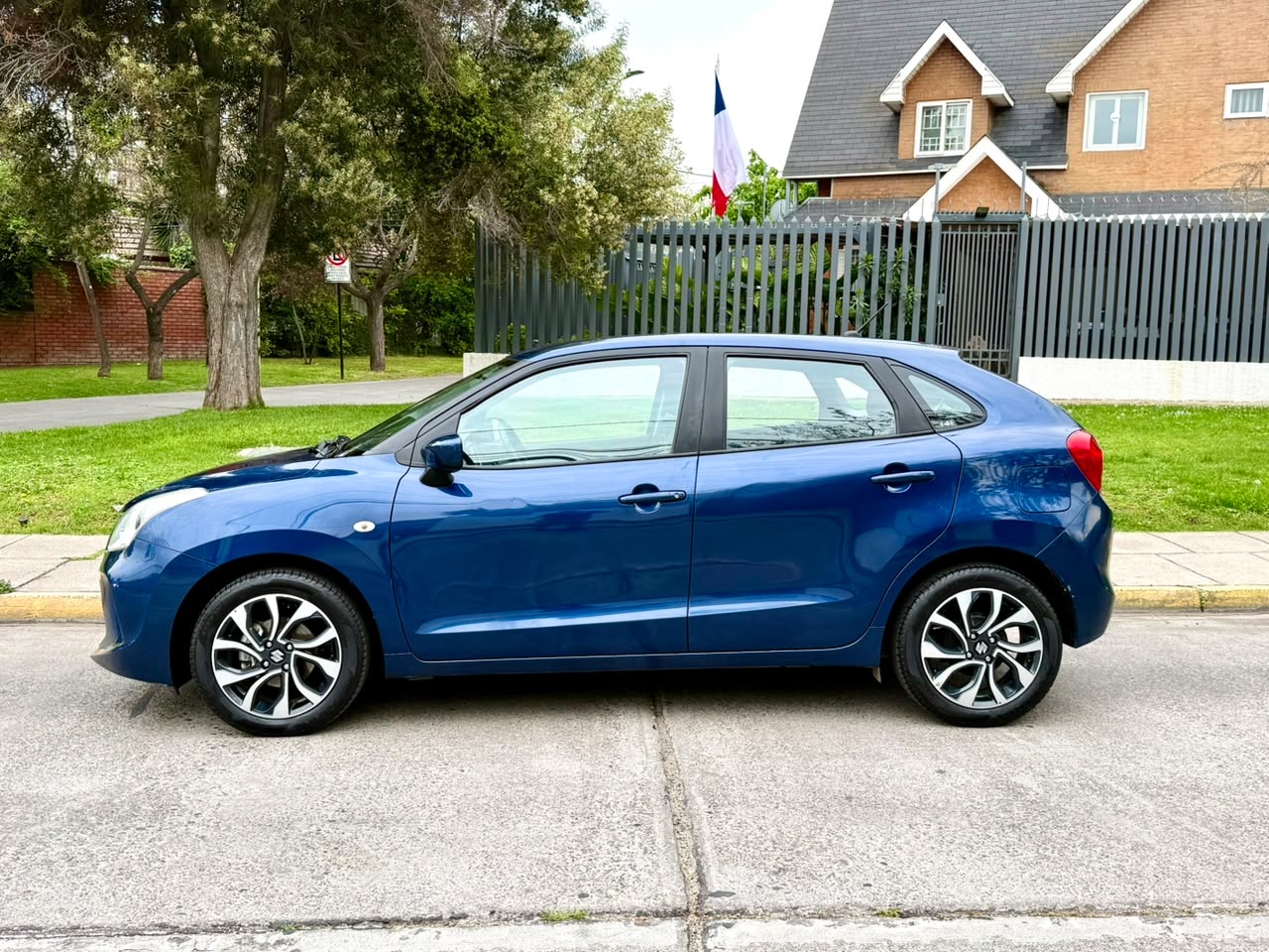 Suzuki Baleno Gls Hb — foto 5 de 20