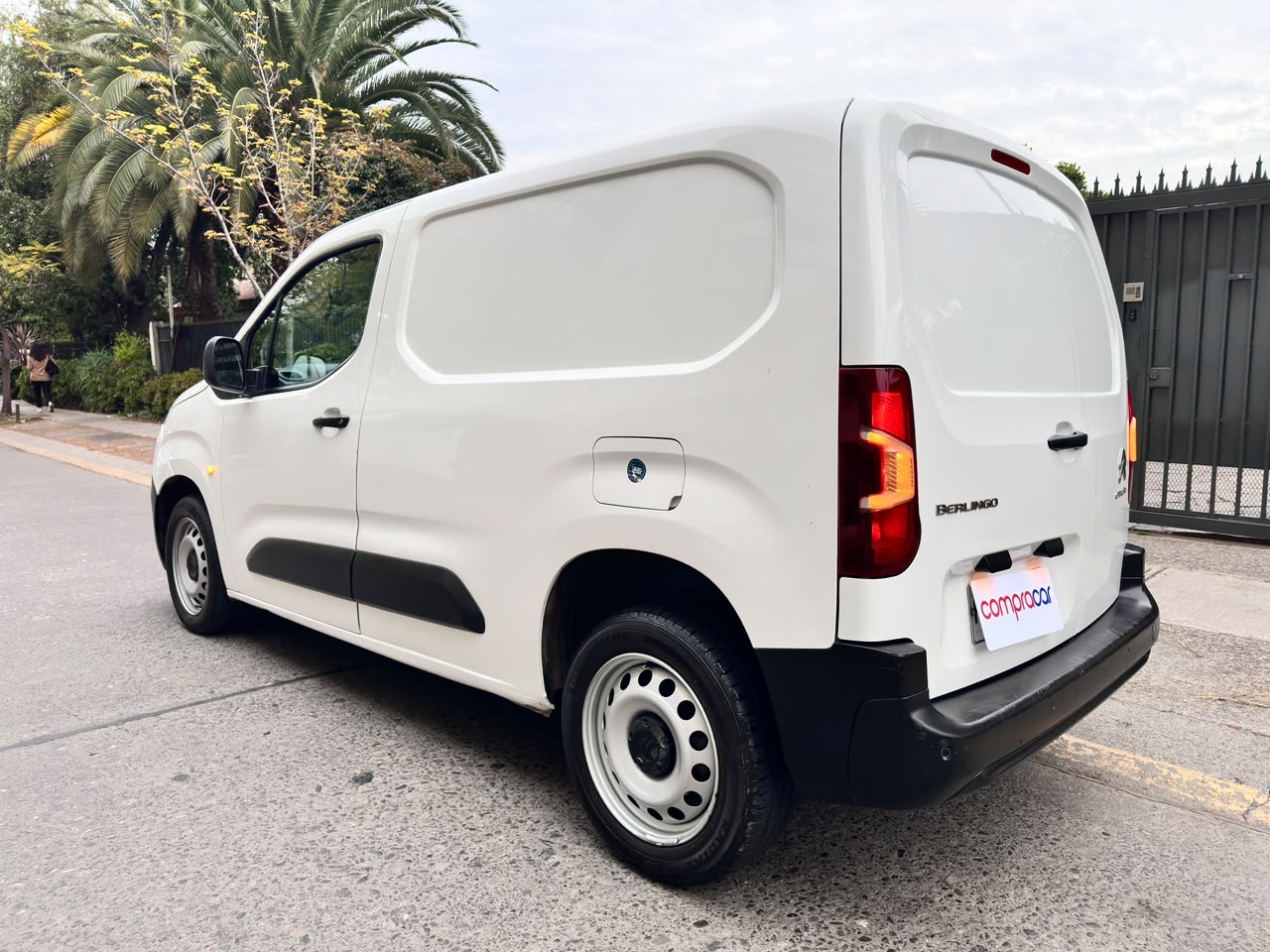Citroën Berlingo K9 — foto 5 de 15