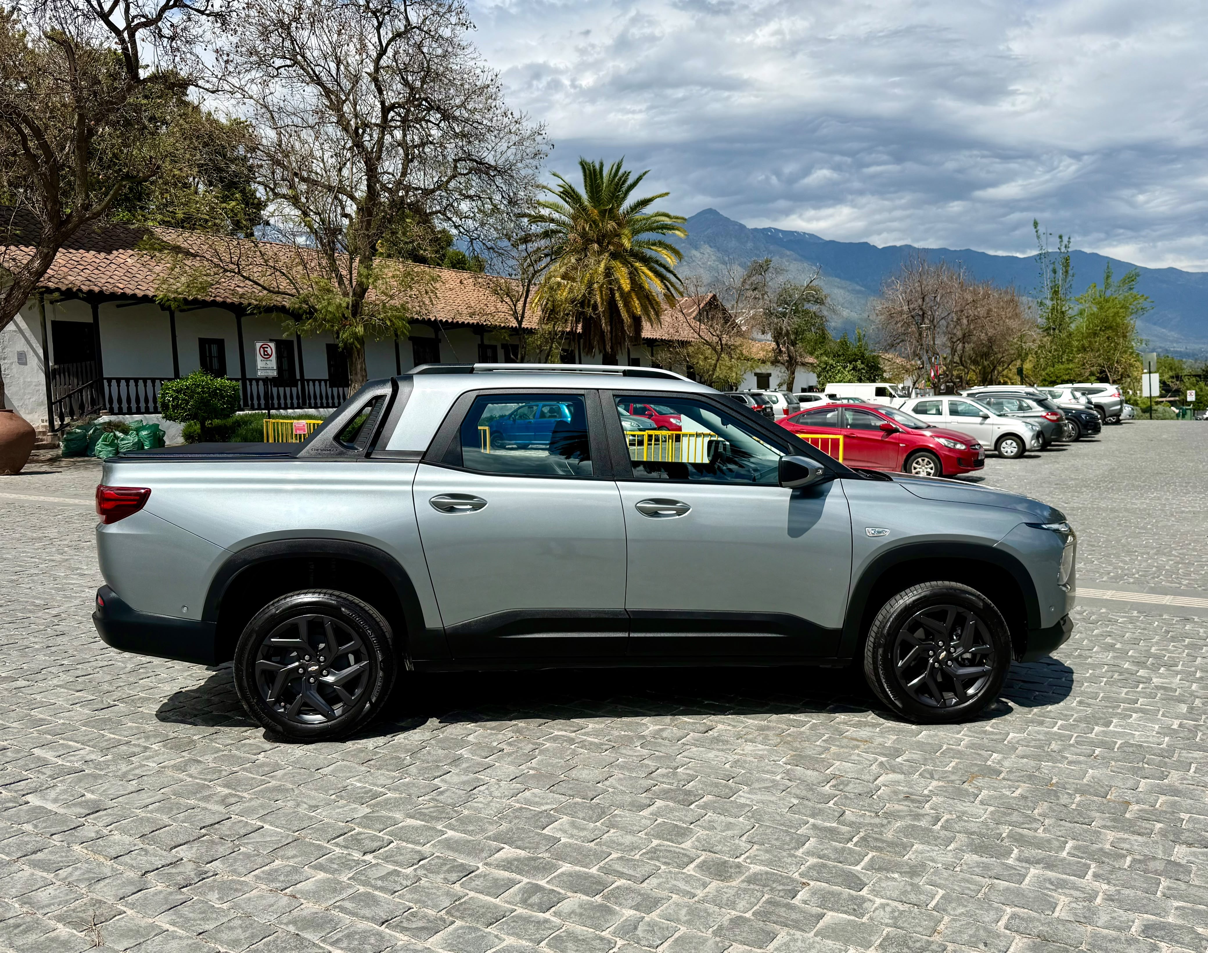 Chevrolet Montana Premier — foto 6 de 20