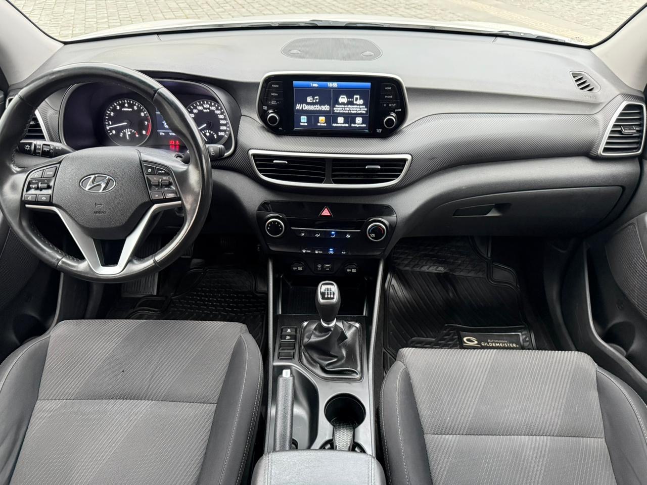 Hyundai Tucson Tl — foto 18 de 20