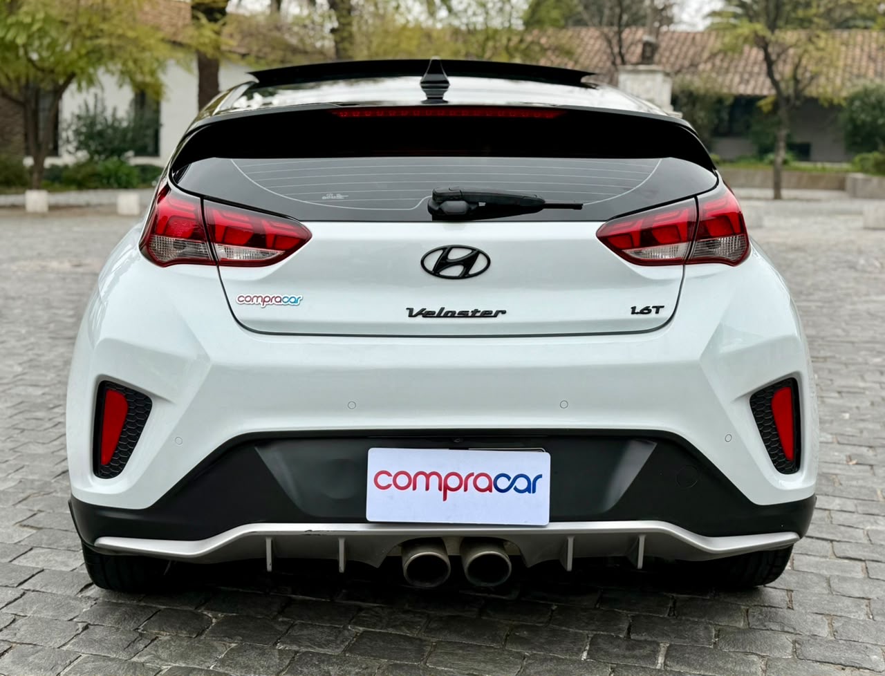 Hyundai Veloster Js — foto 9 de 20