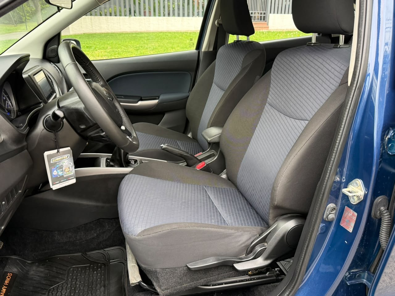 Suzuki Baleno Gls Hb — foto 19 de 20