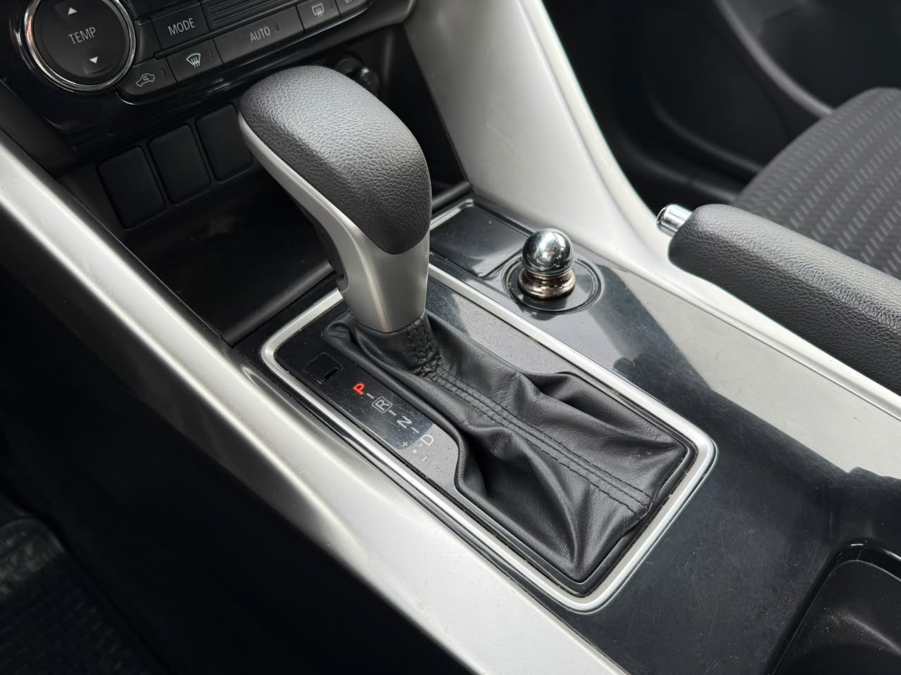 Mitsubishi Eclipse Cross Rx — foto 16 de 20